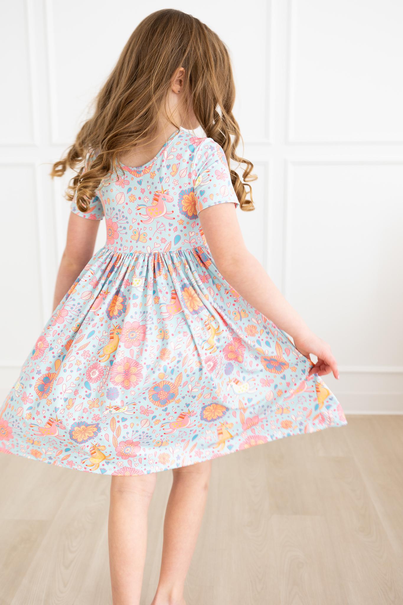 Blue Retro Unicorns S/s Pocket Twirl Dress