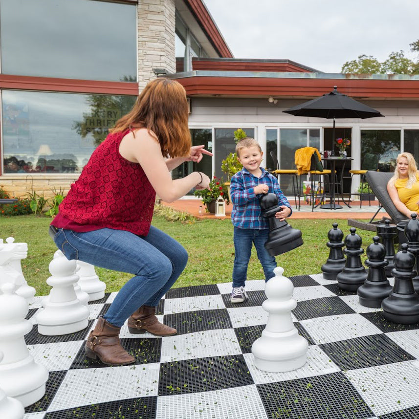 Giant Chess Pieces