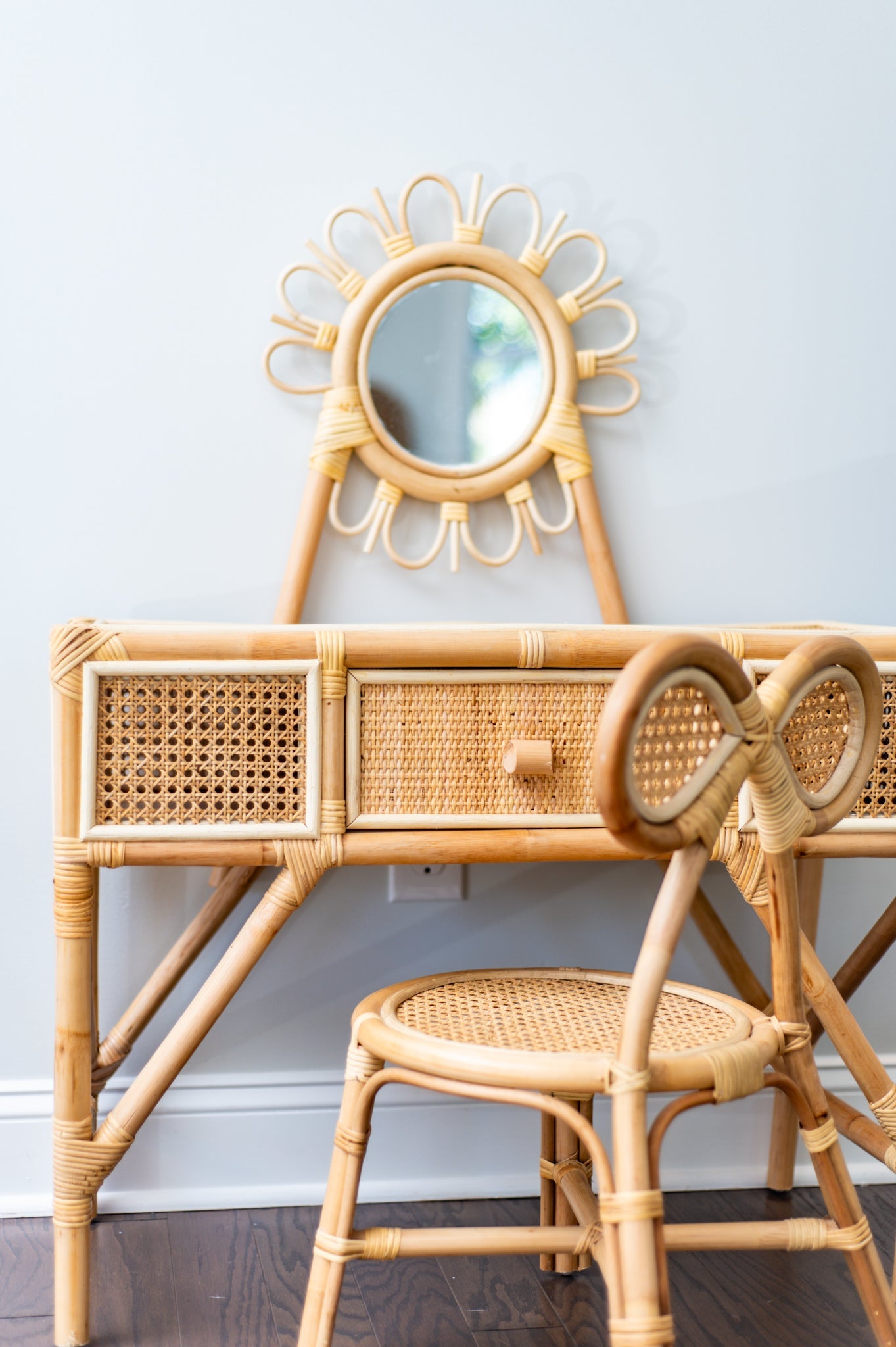 Jessie Kids Rattan Vanity