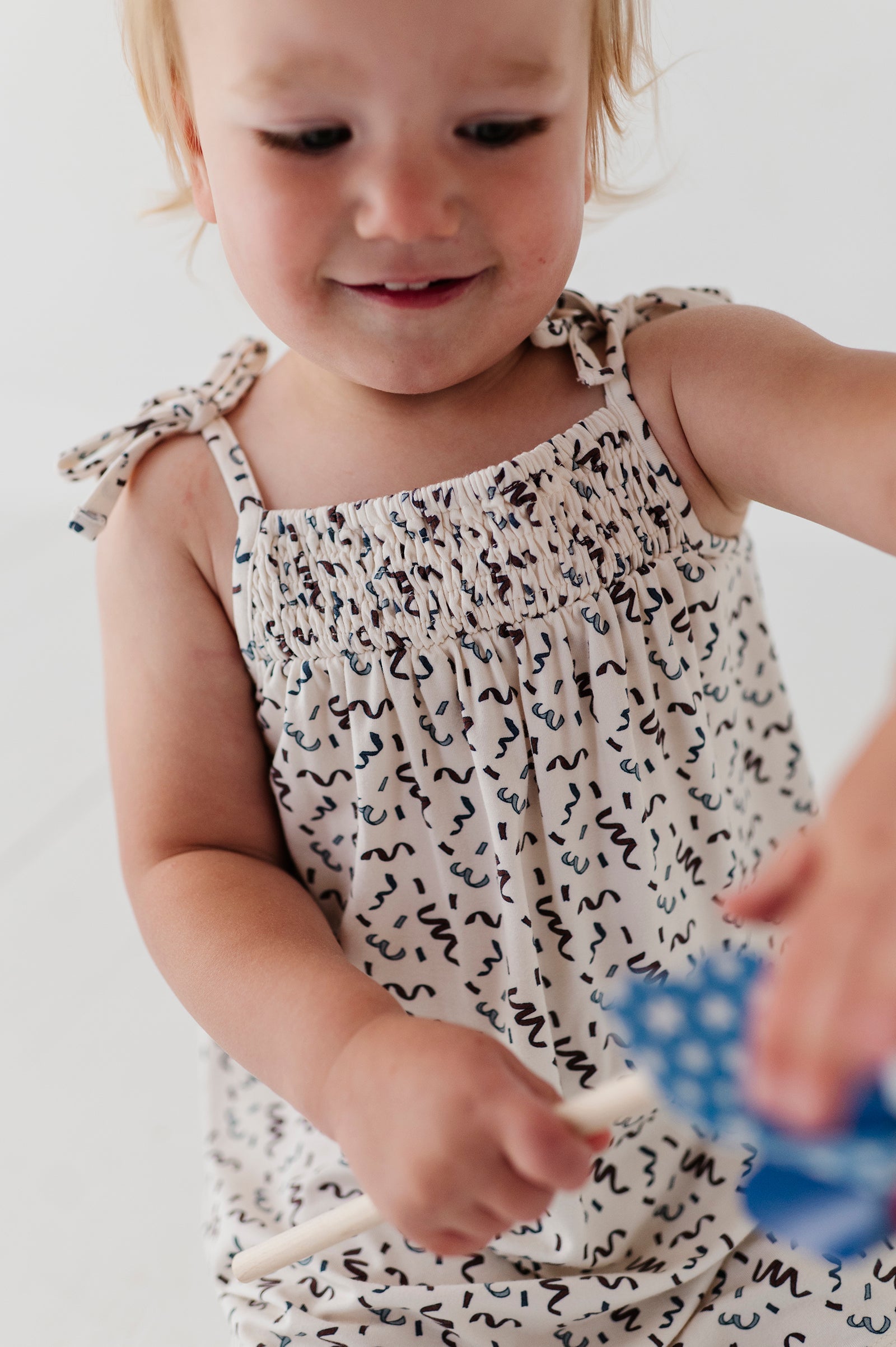 Girl's Smocked Dress