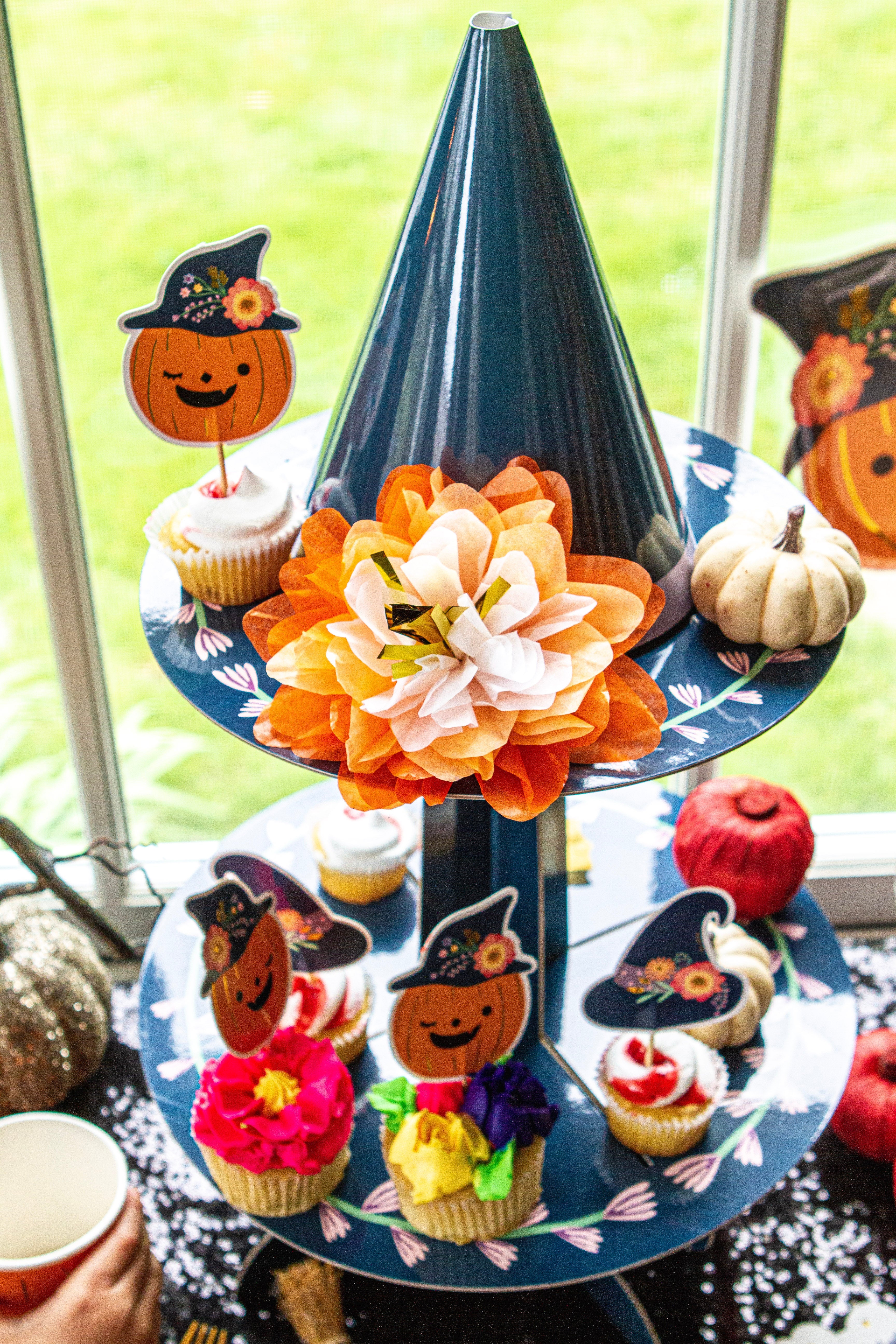 Witch's Hat Cupcake Stand