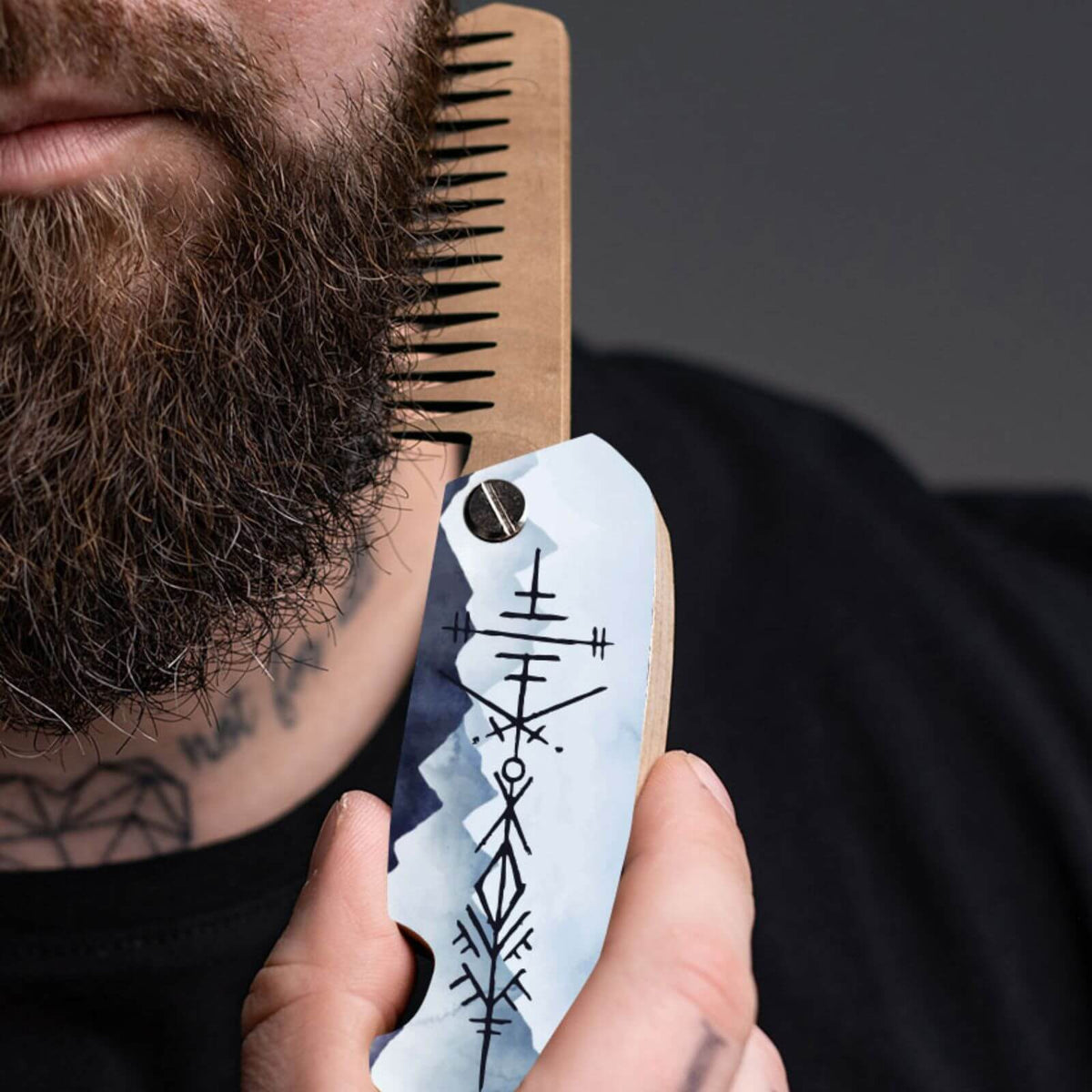 Wooden Beard Comb - Golden Chains