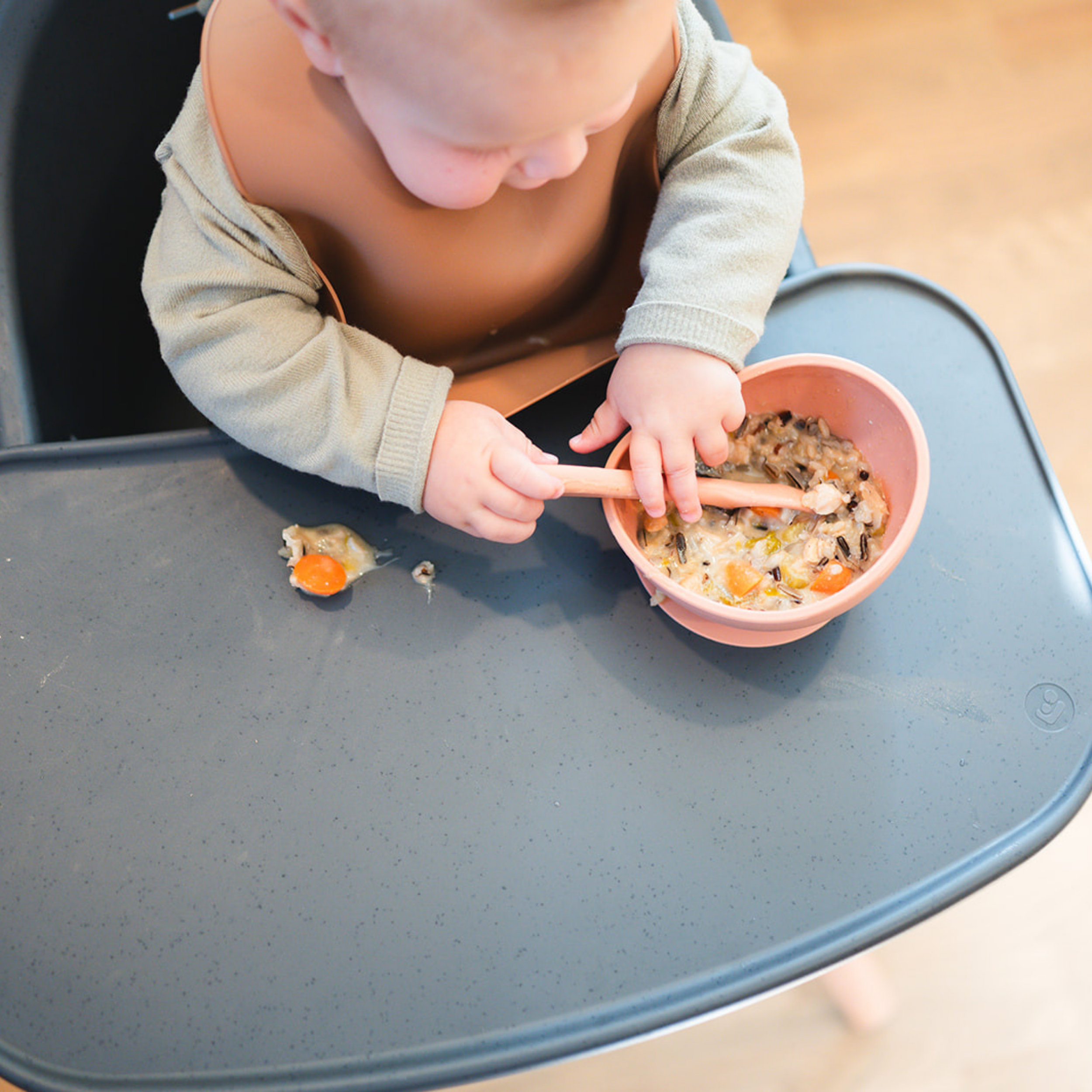 Apricot Suction Bowl And Spoon Set