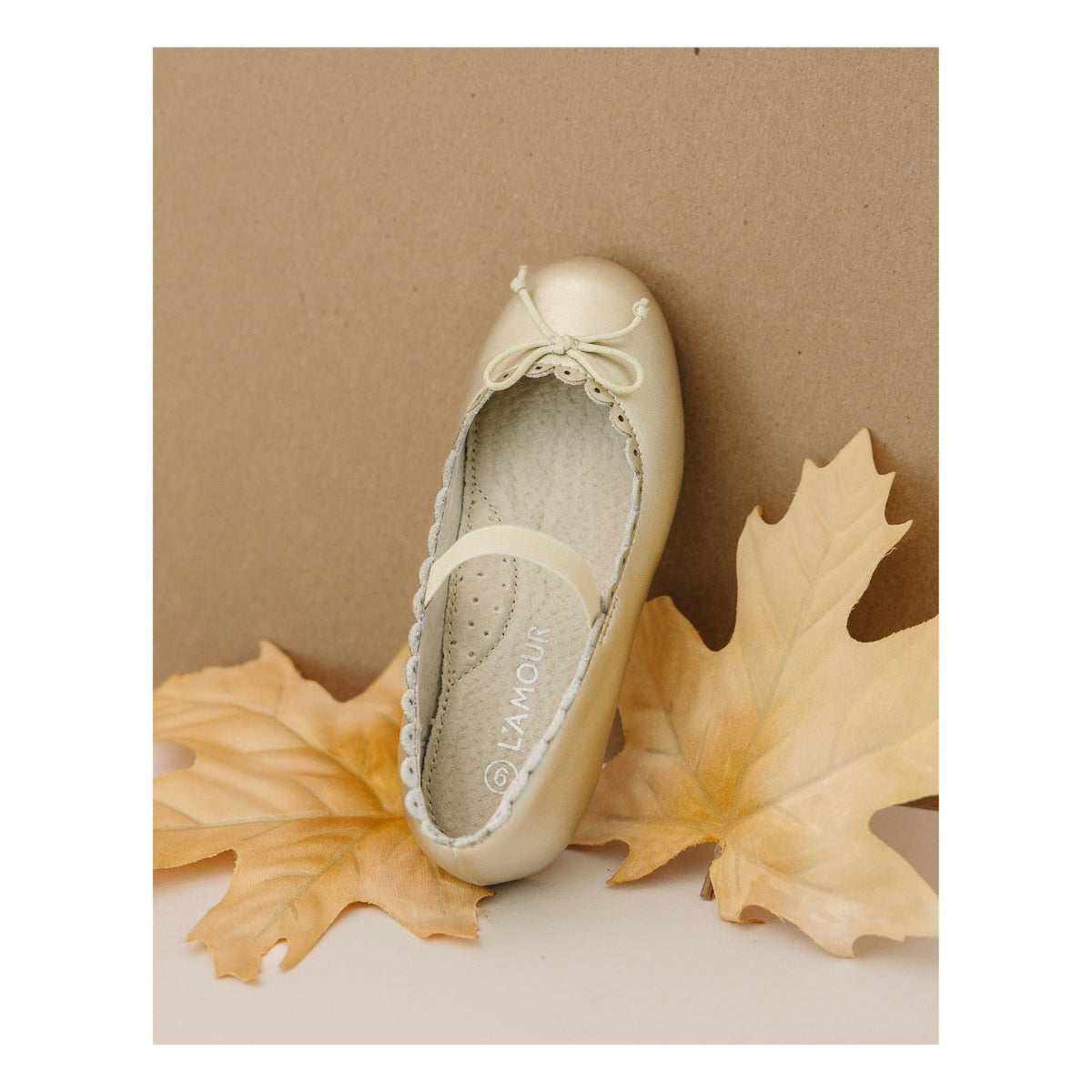 Eliza Scalloped Flat