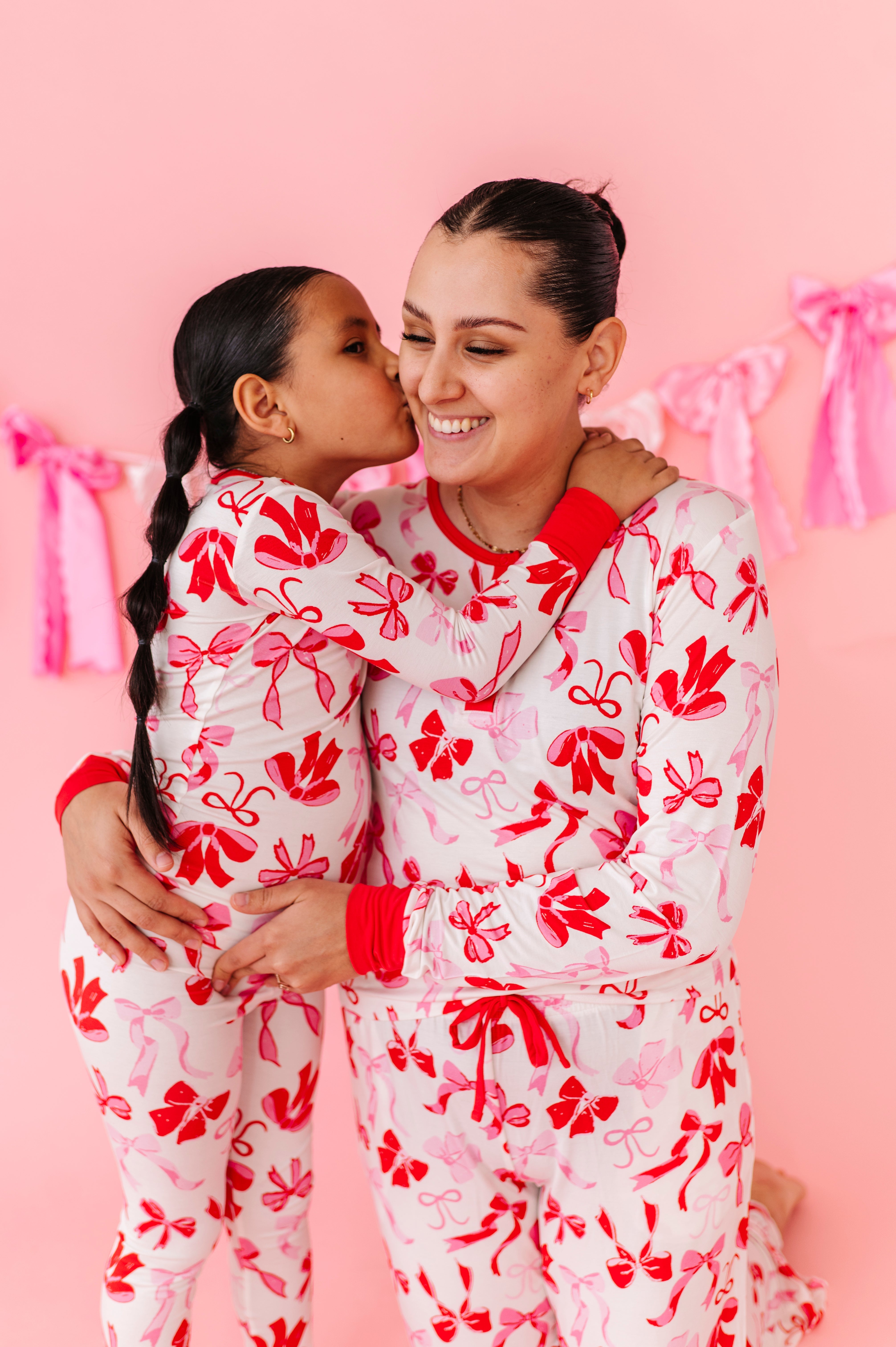 Blushing Bows 2-piece Pajamas