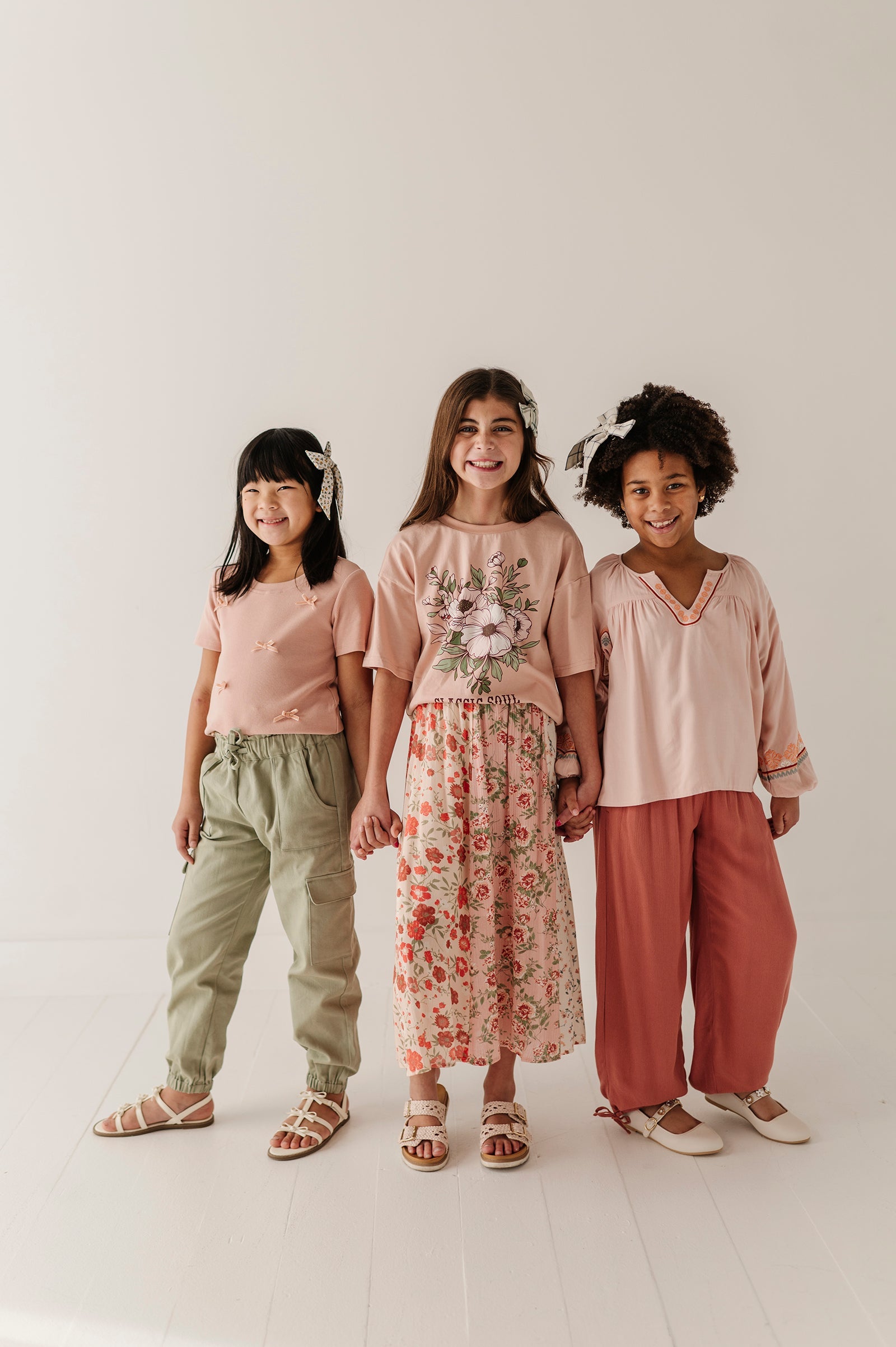 Girls Ribbed Short Sleeve Tee In Rose Cloud Bows