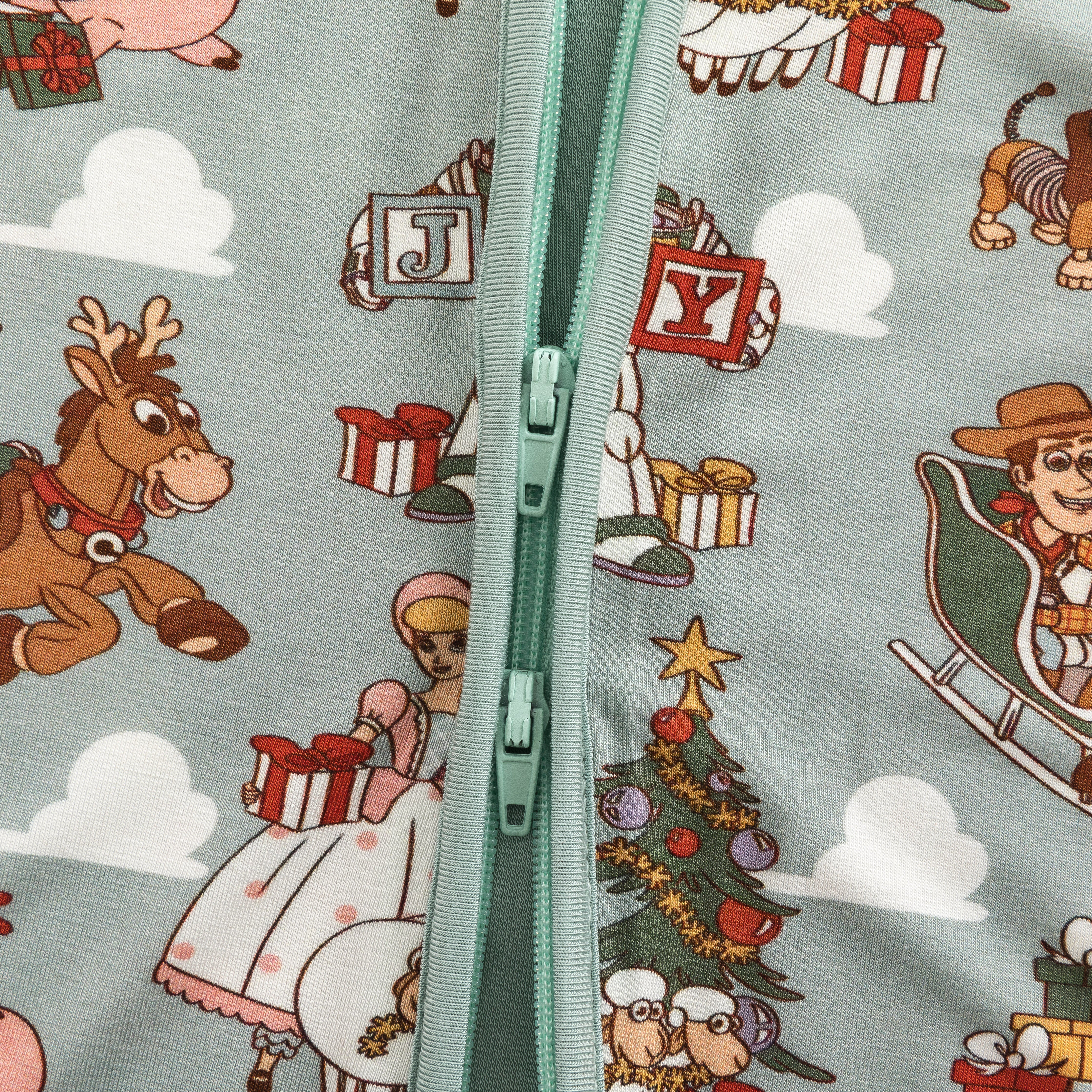 Merry Toy Ride (convertible Zip Footies)