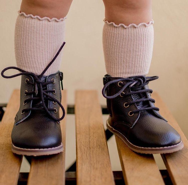 𝐂𝐎𝐌𝐁𝐀𝐓 𝐁𝐎𝐎𝐓𝐒 - Black