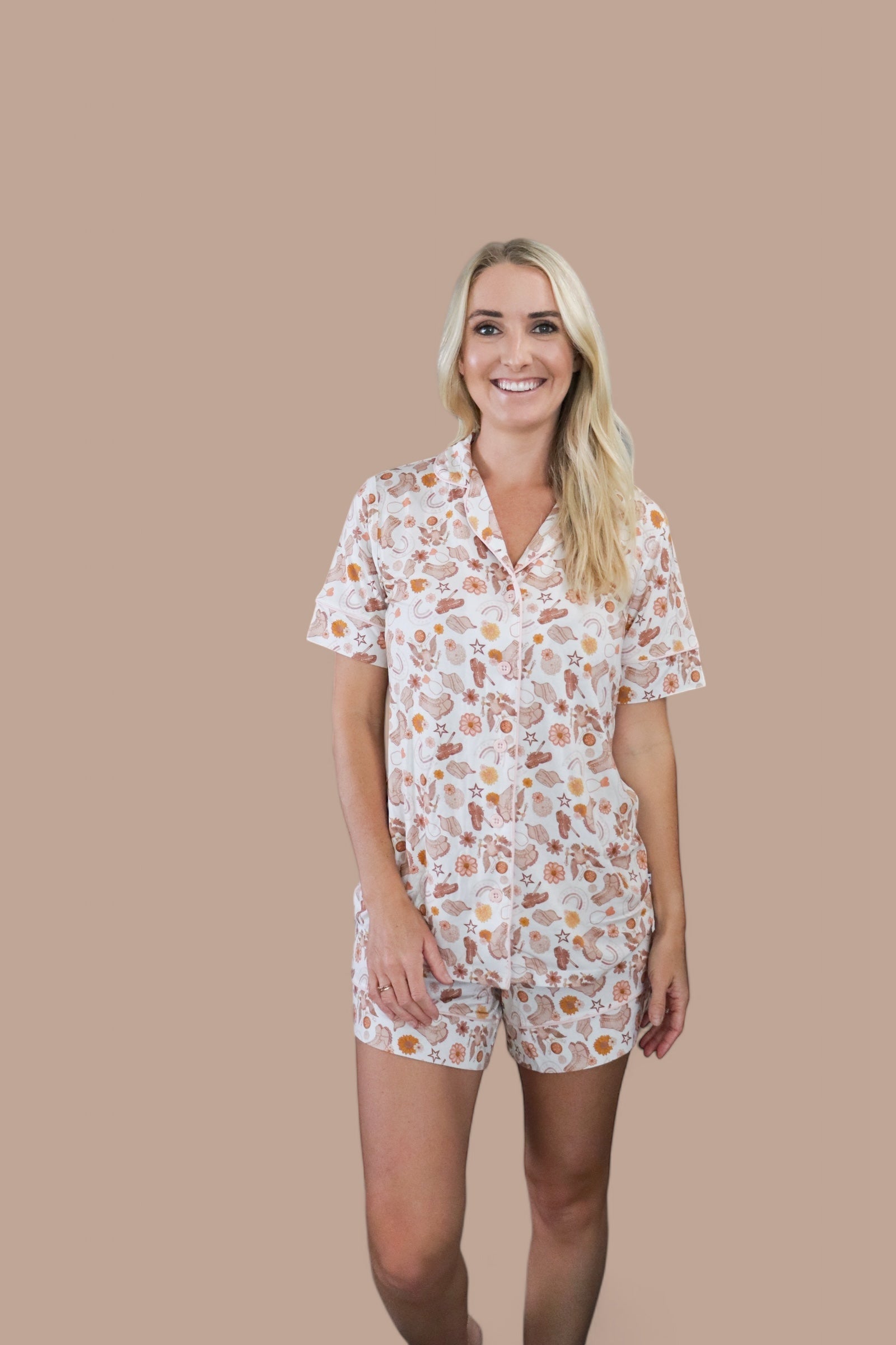 Flowers And Boots Women’s Dream Short Set