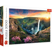 Red Háifoss Waterfall, Iceland 2000 Piece Puzzle
