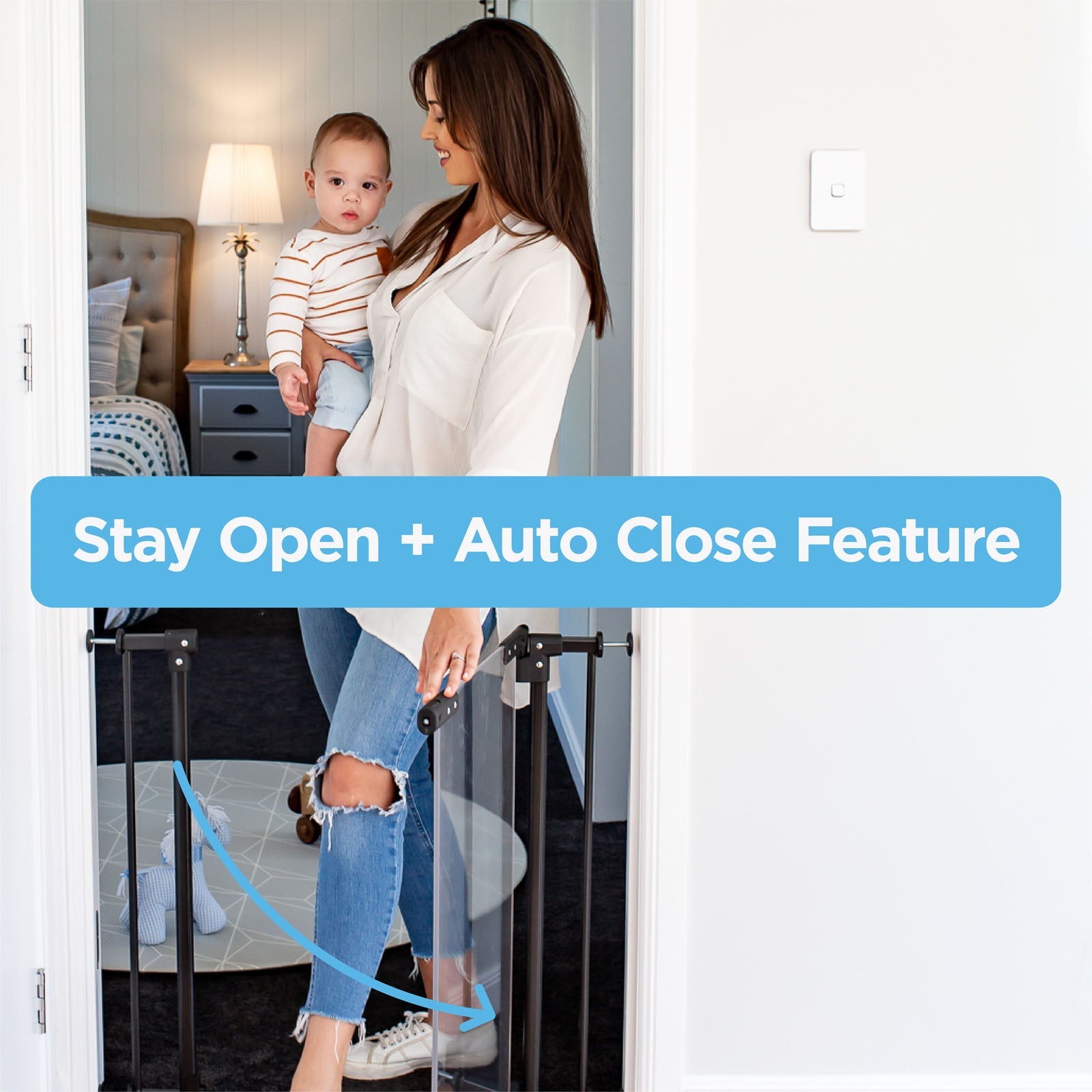 Clear Ultimate Safety Gate | 55.9" W X 29.9" H