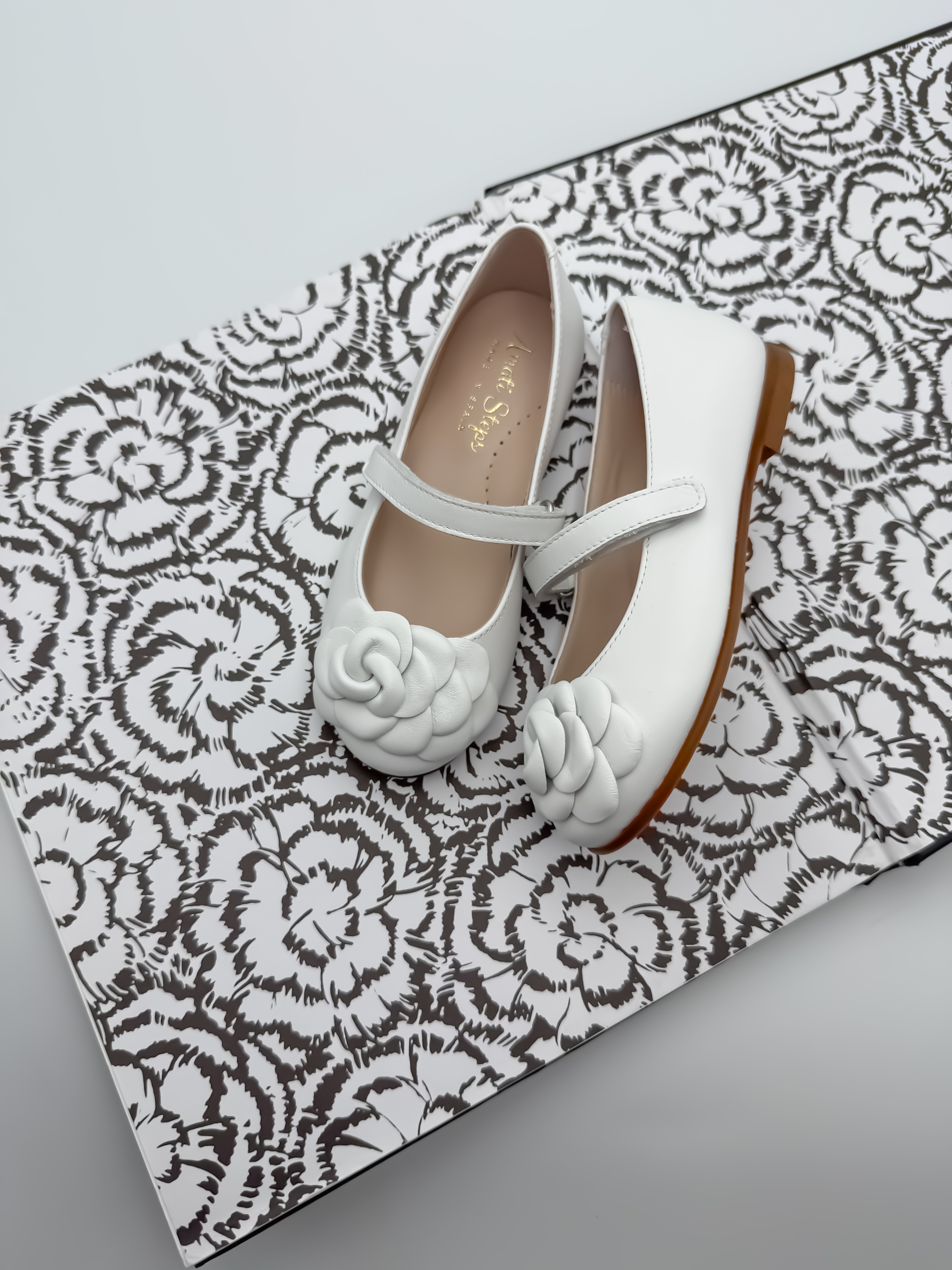 Camille- White Leather Mary Jane Shoes