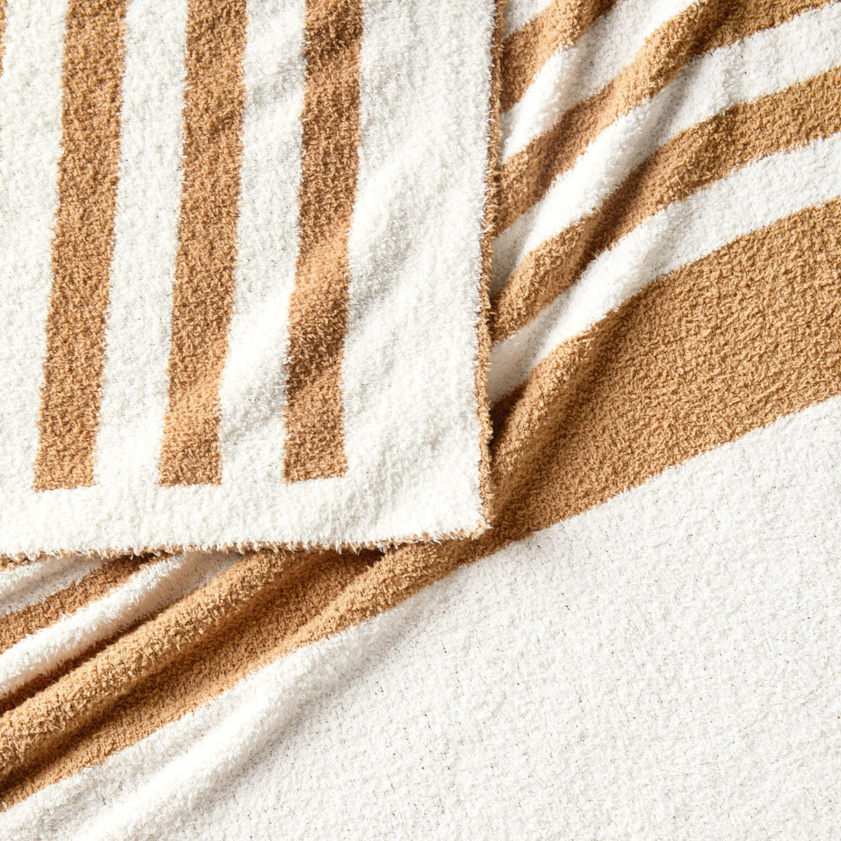 Cozy Stretch Throw Blanket