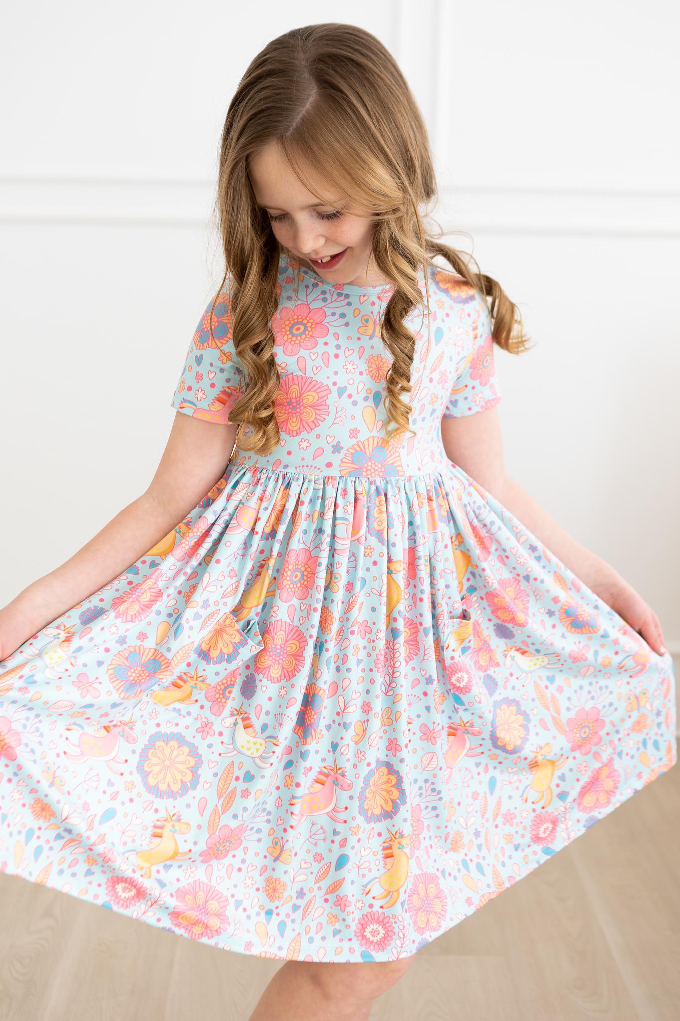 Blue Retro Unicorns S/s Pocket Twirl Dress