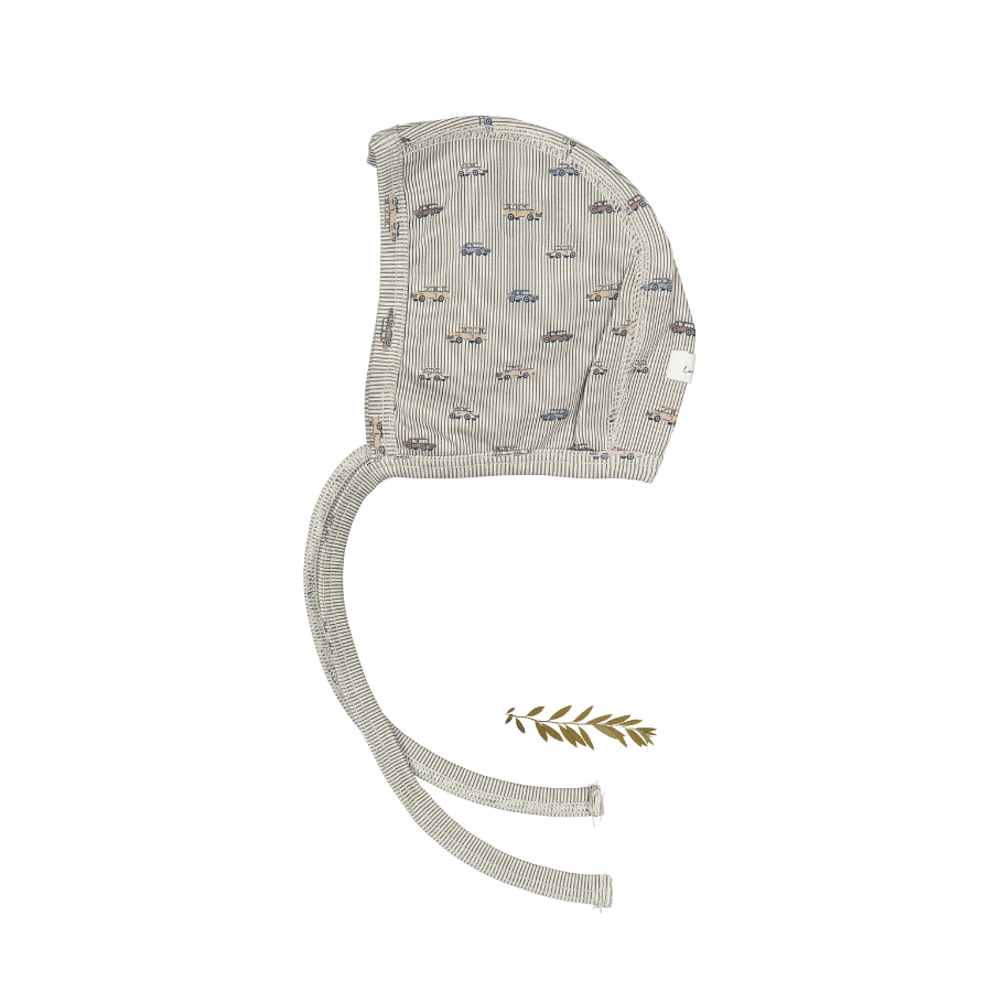 The Printed Bonnet - Vintage Car