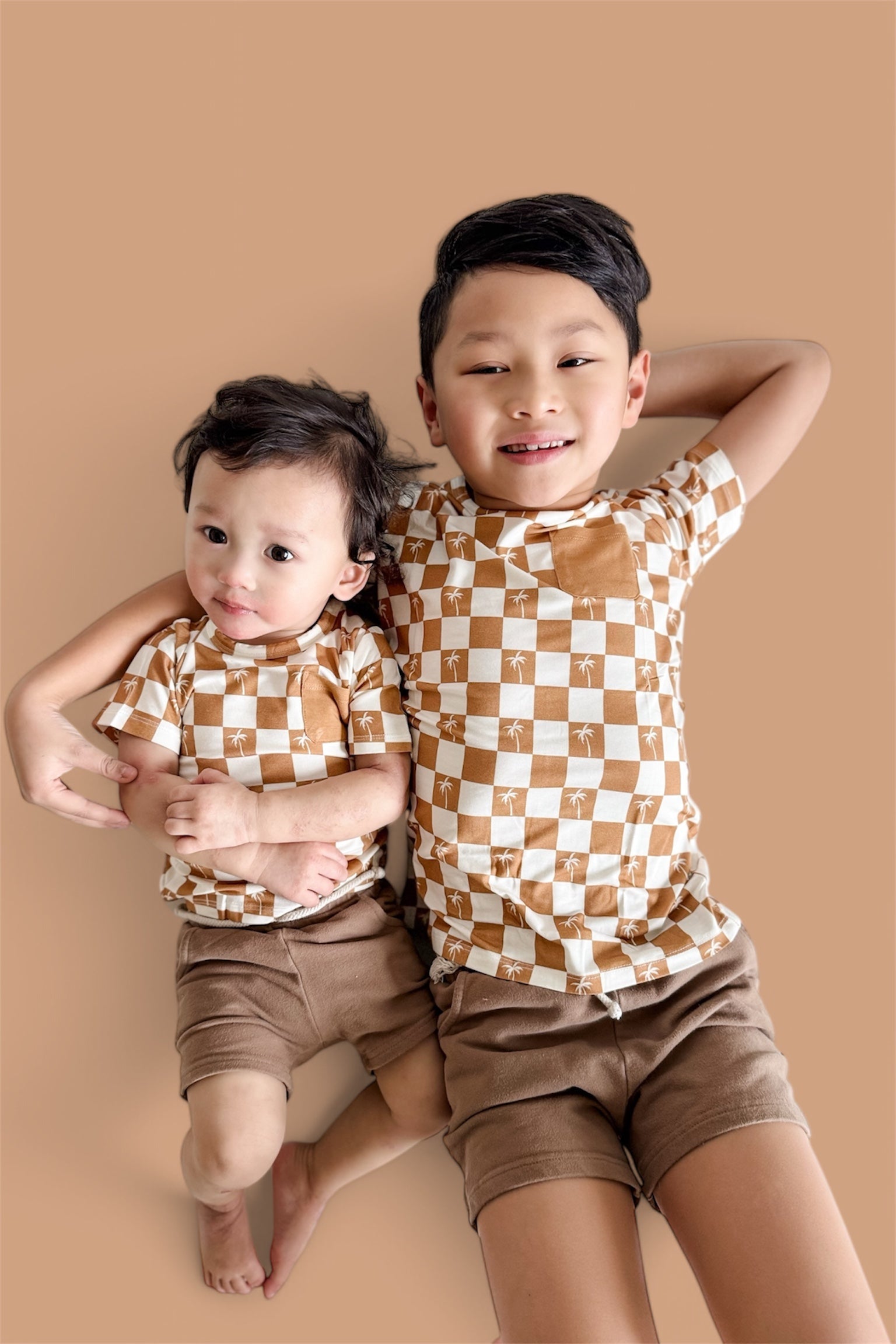 Exclusive Sandy Beach Checkers Dream Pocket Tee