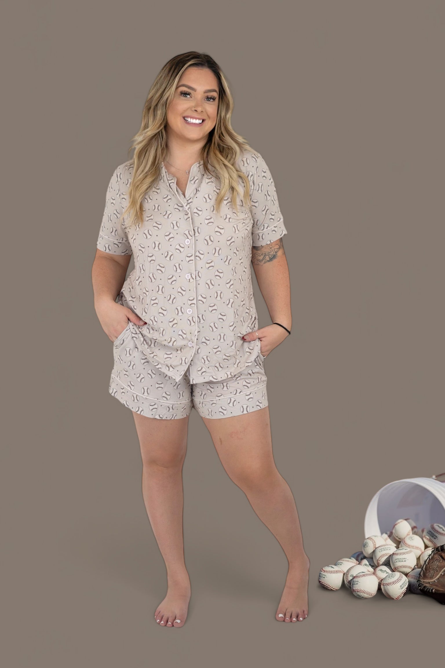 Exclusive Swing For The Stars Women’s Dream Short Set