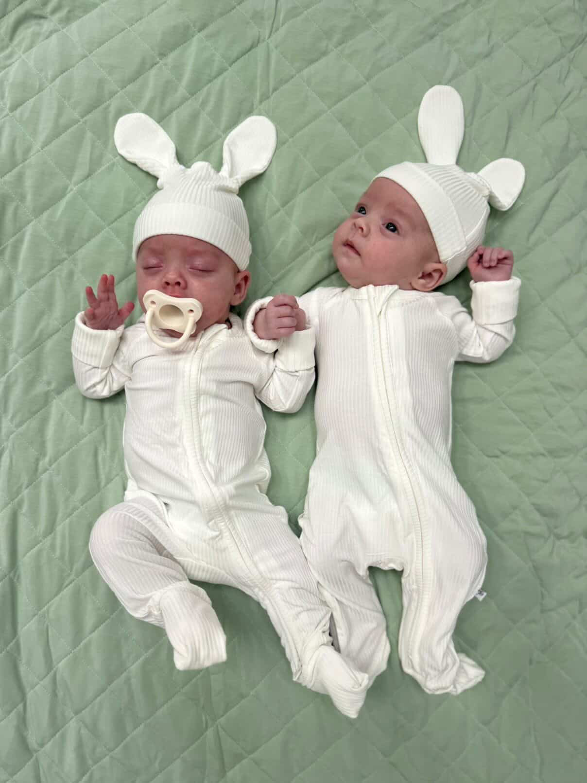 Snow Ribbed Baby Bunny Beanie Hat