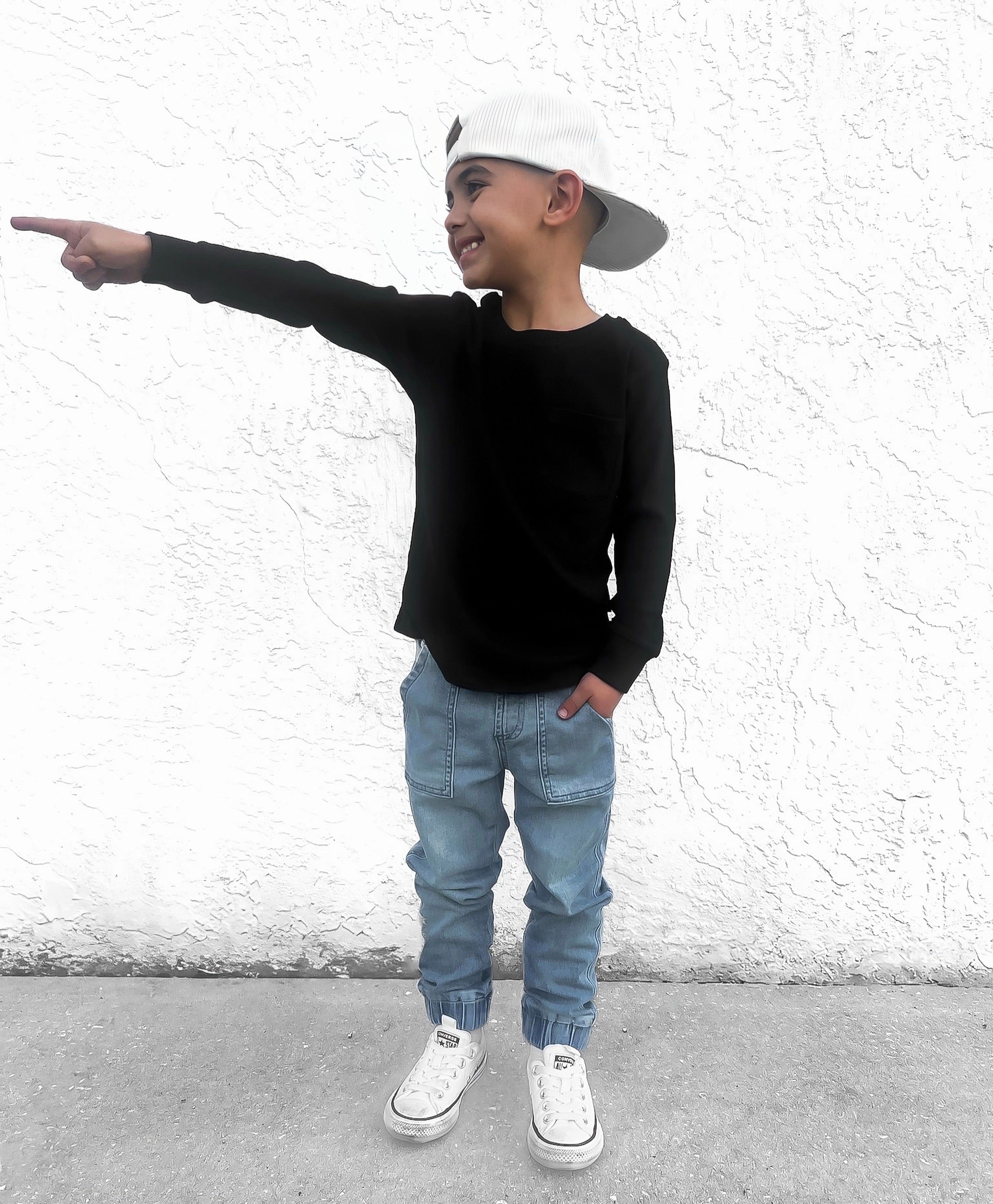 Bamboo Ribbed Long Sleeve Pocket Tee - Black