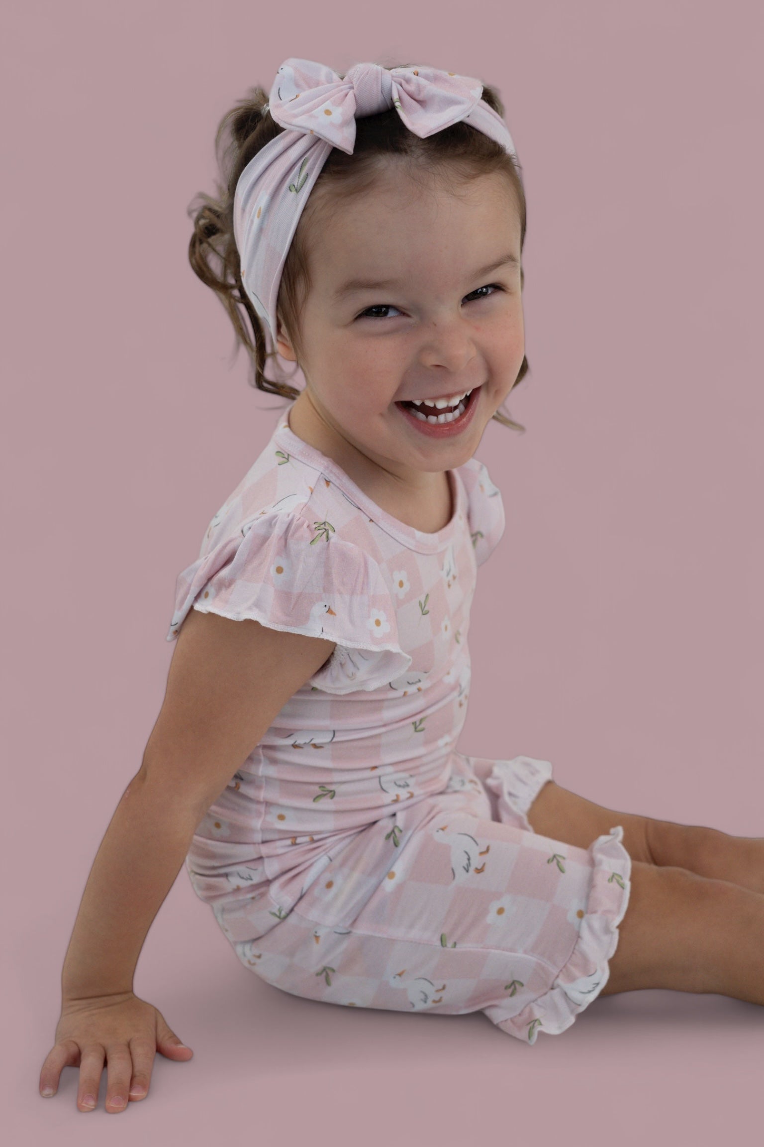 Exclusive Ducks And Daisies Dream Ruffle Short Set
