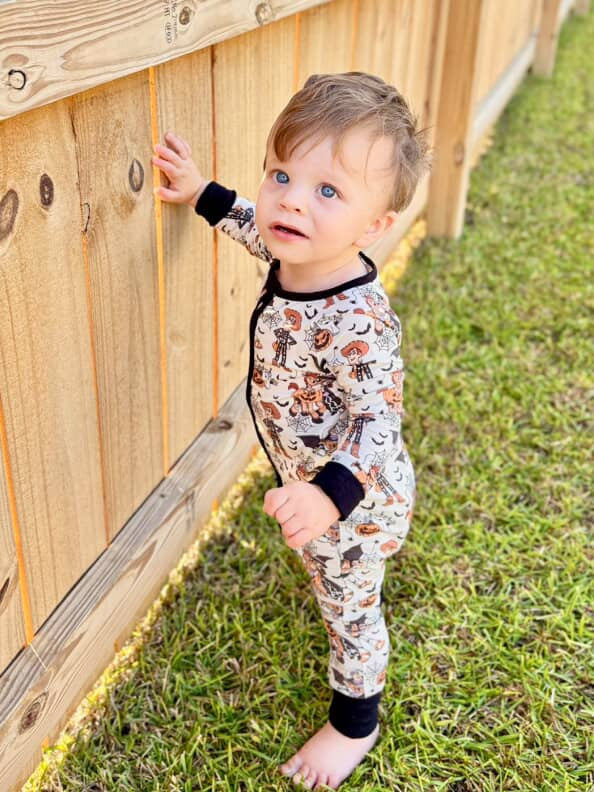 Howdy Haunts (convertible Zip Footies)