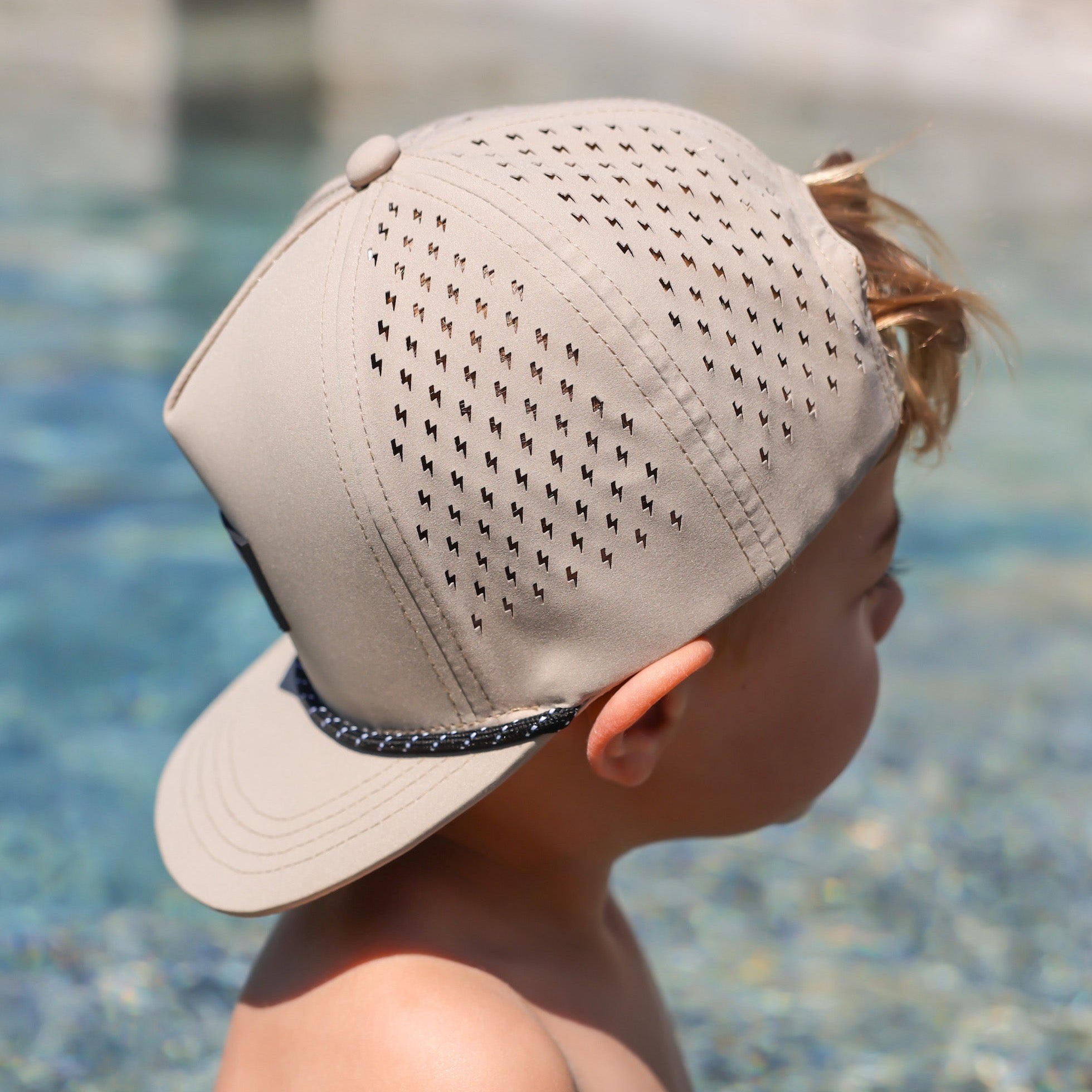 Sand Adventure Snapback // Water-resistant