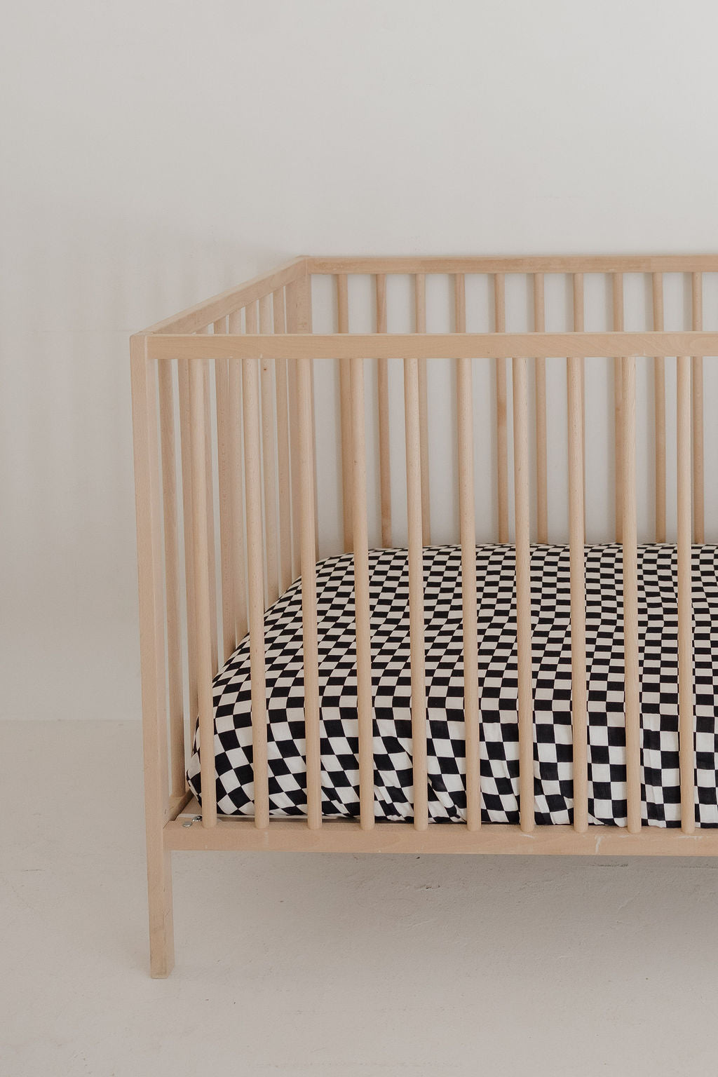 Muslin Crib Sheet | Black & White Checkerboard