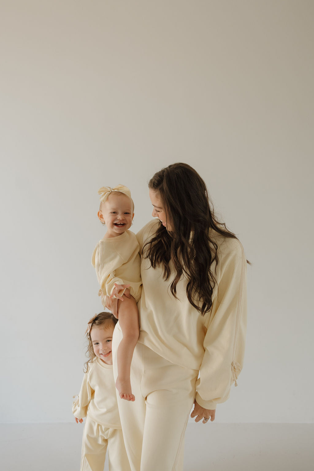 Women's Sweat Set | Buttercream Bows