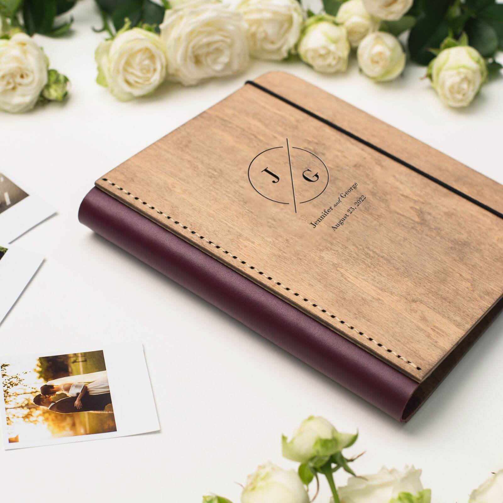 Wooden Album With Leather - Circle (vertical)