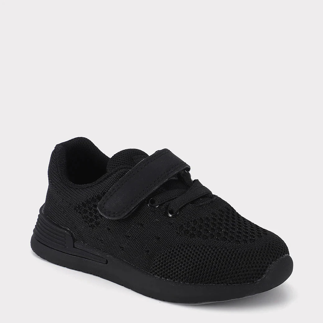 Wynn Girls Hook & Loop Sneaker