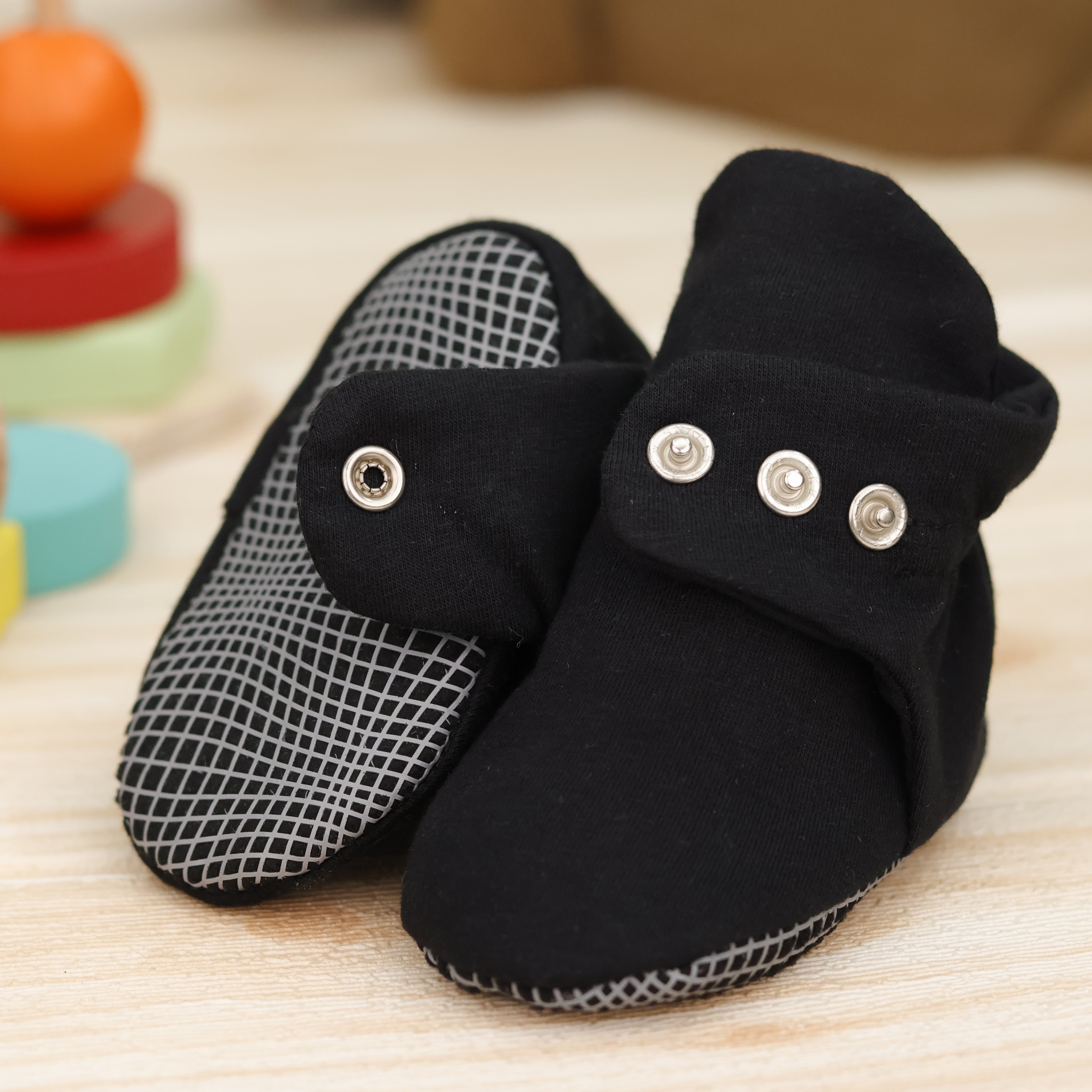 Organic Cotton Baby Booties, Non-slip Sole, Cotton Newborn Booties Home Nursery Shoes, Black