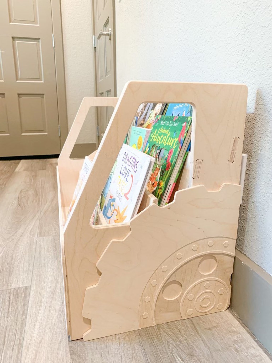 Maverick- Truck Bookshelf