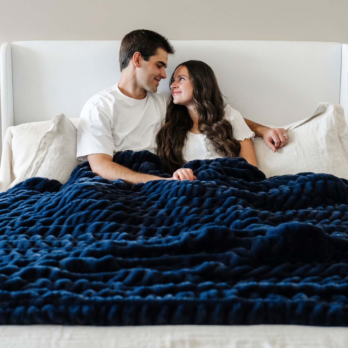 Double Ruched Faux Fur Xl Throw Blankets