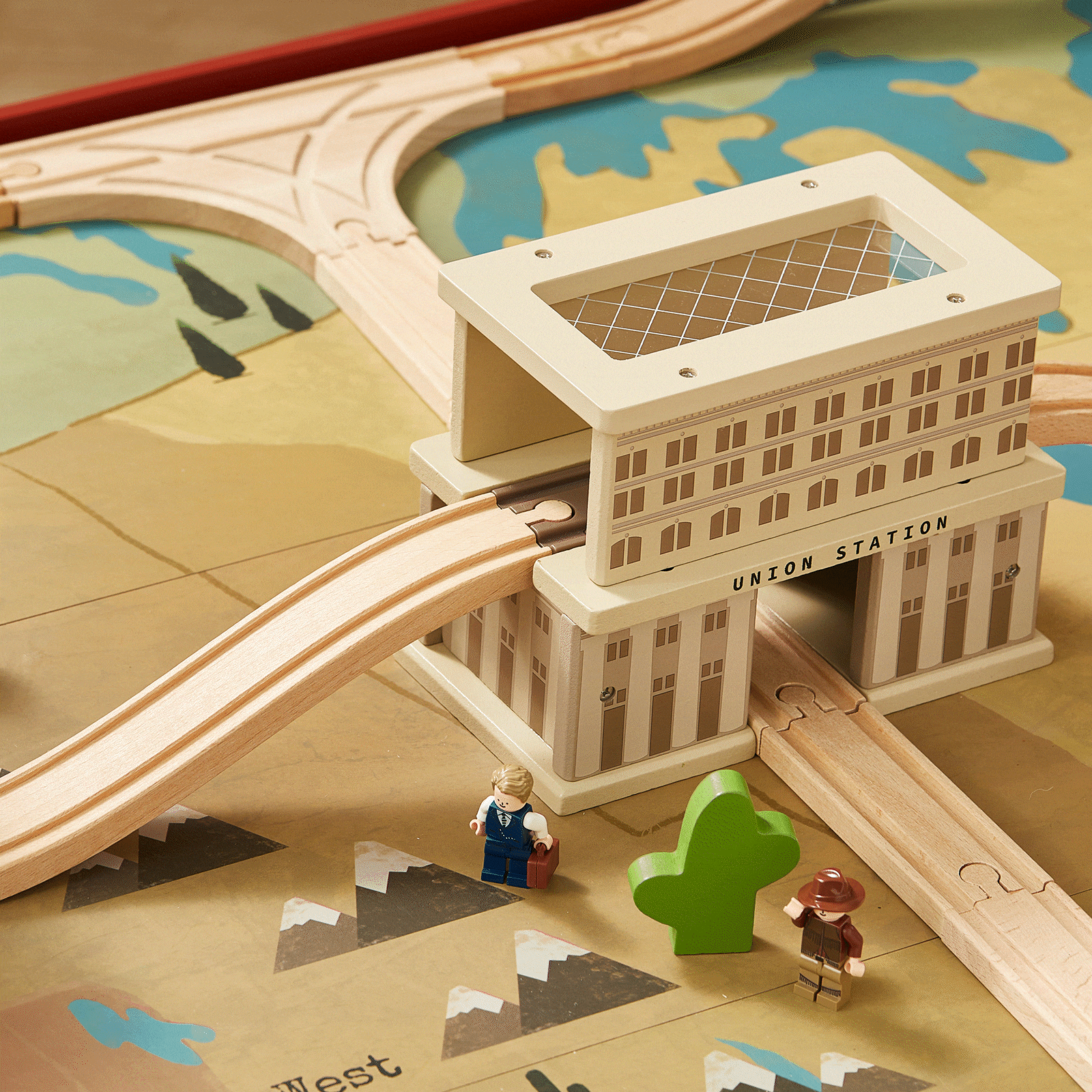 ® 1920 Railway Adventure Train Table