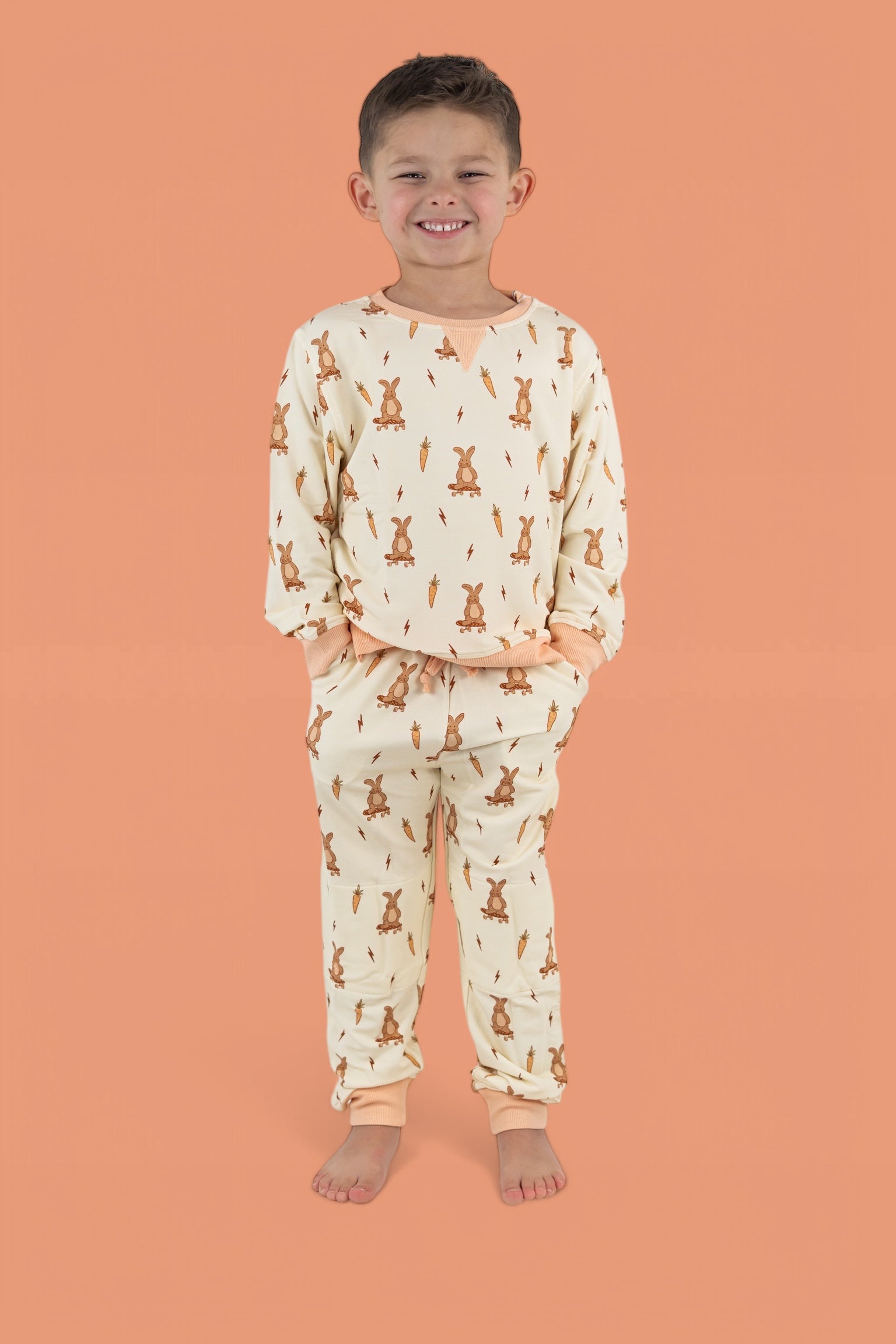 Rollin' Rabbits Dream Pullover