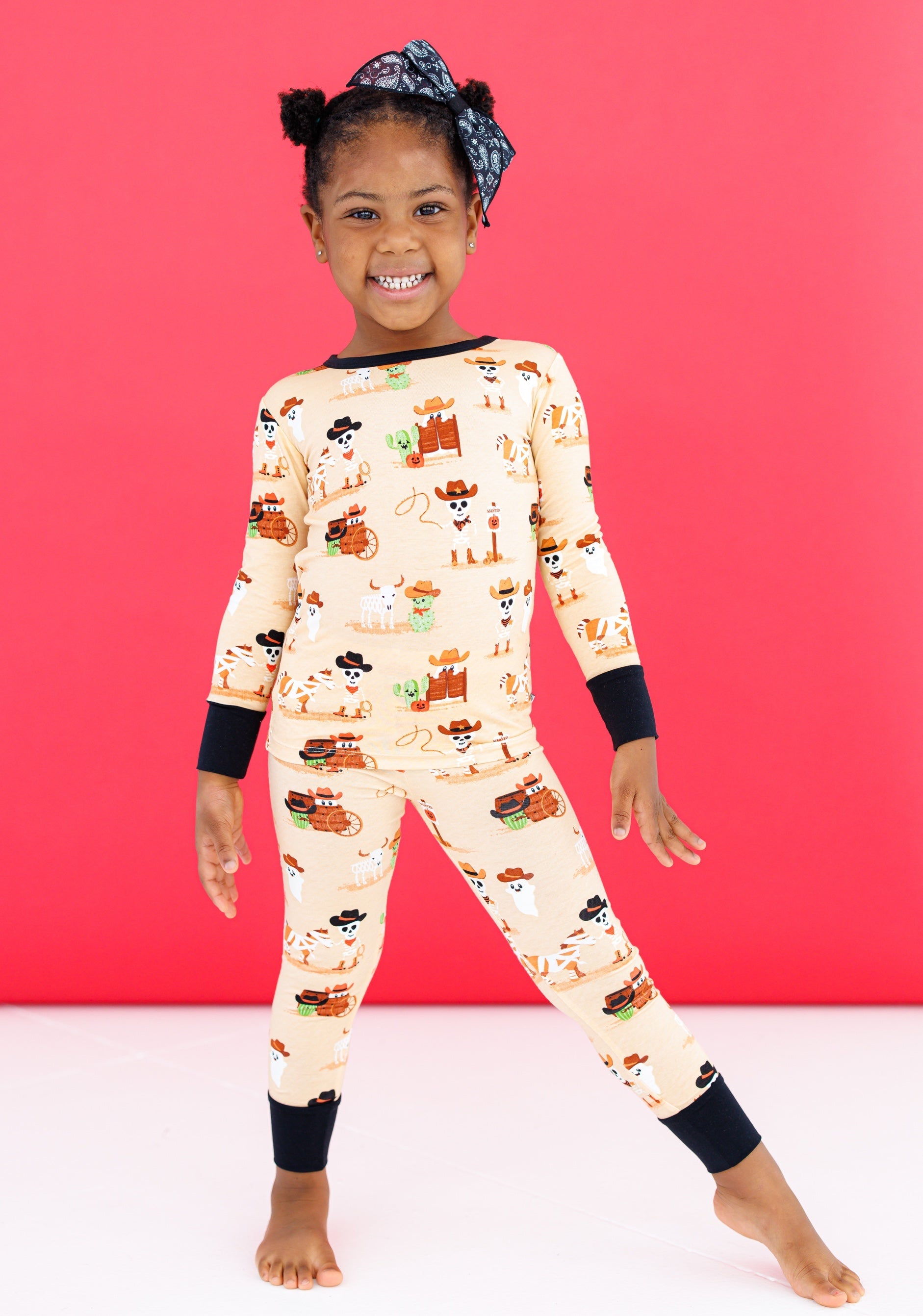 Willie 2-piece Glow-in-the-dark Pajamas: Long