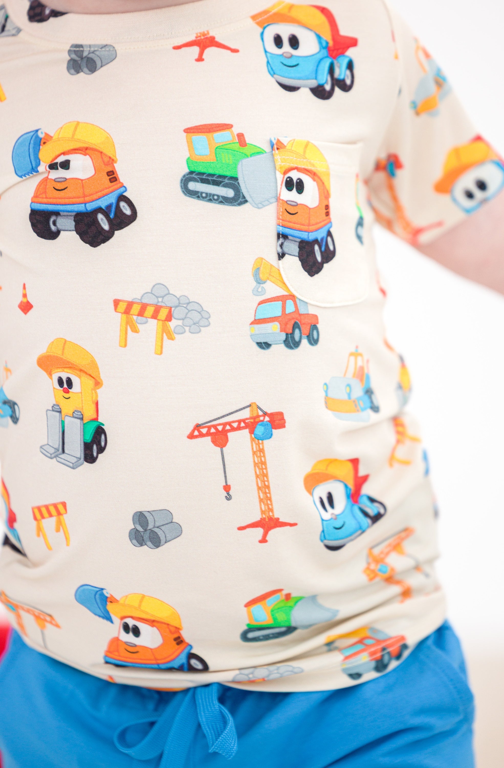 Leo The Truck™ - Construction Buddies T-shirt Set