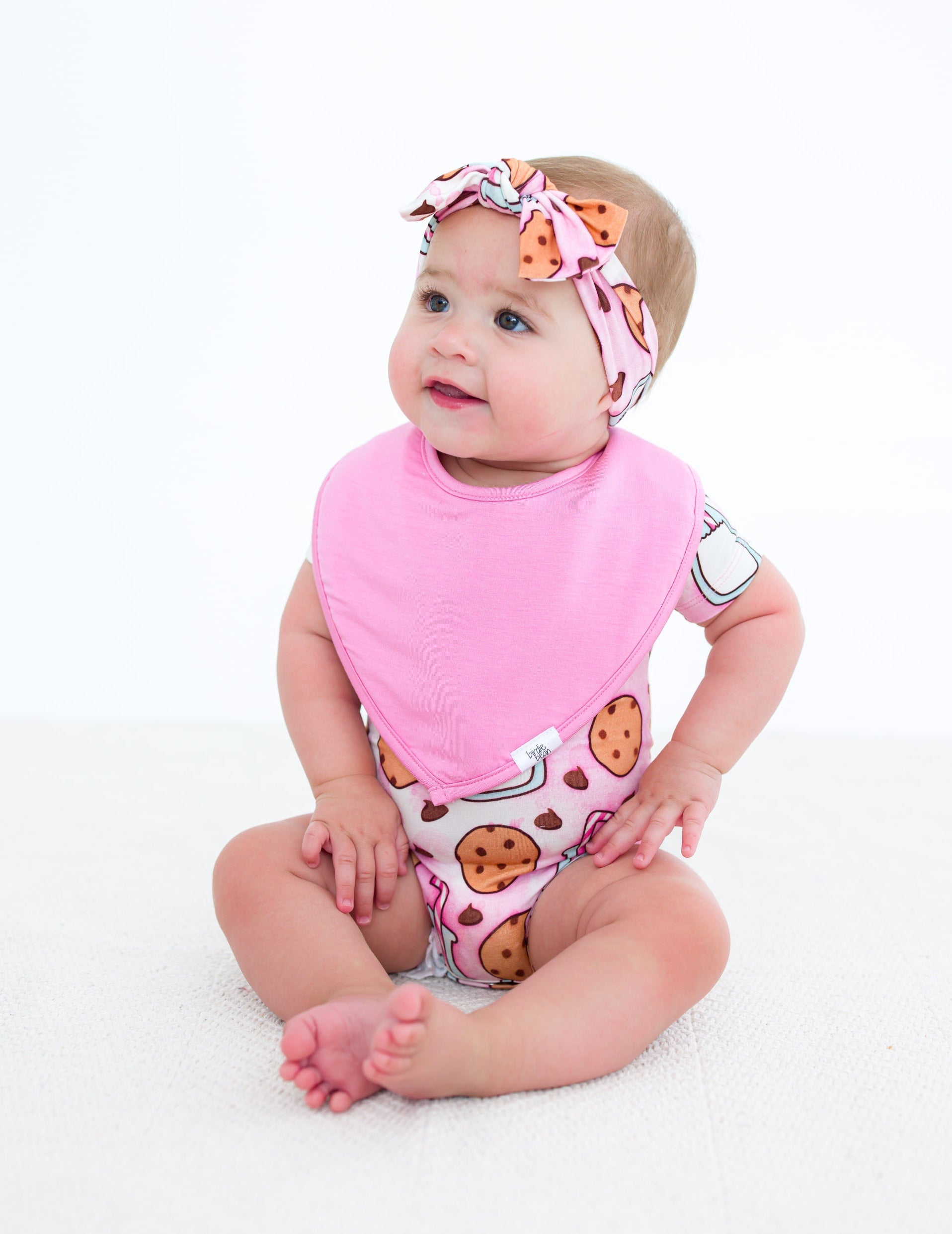 Faye Bandana Bib Set