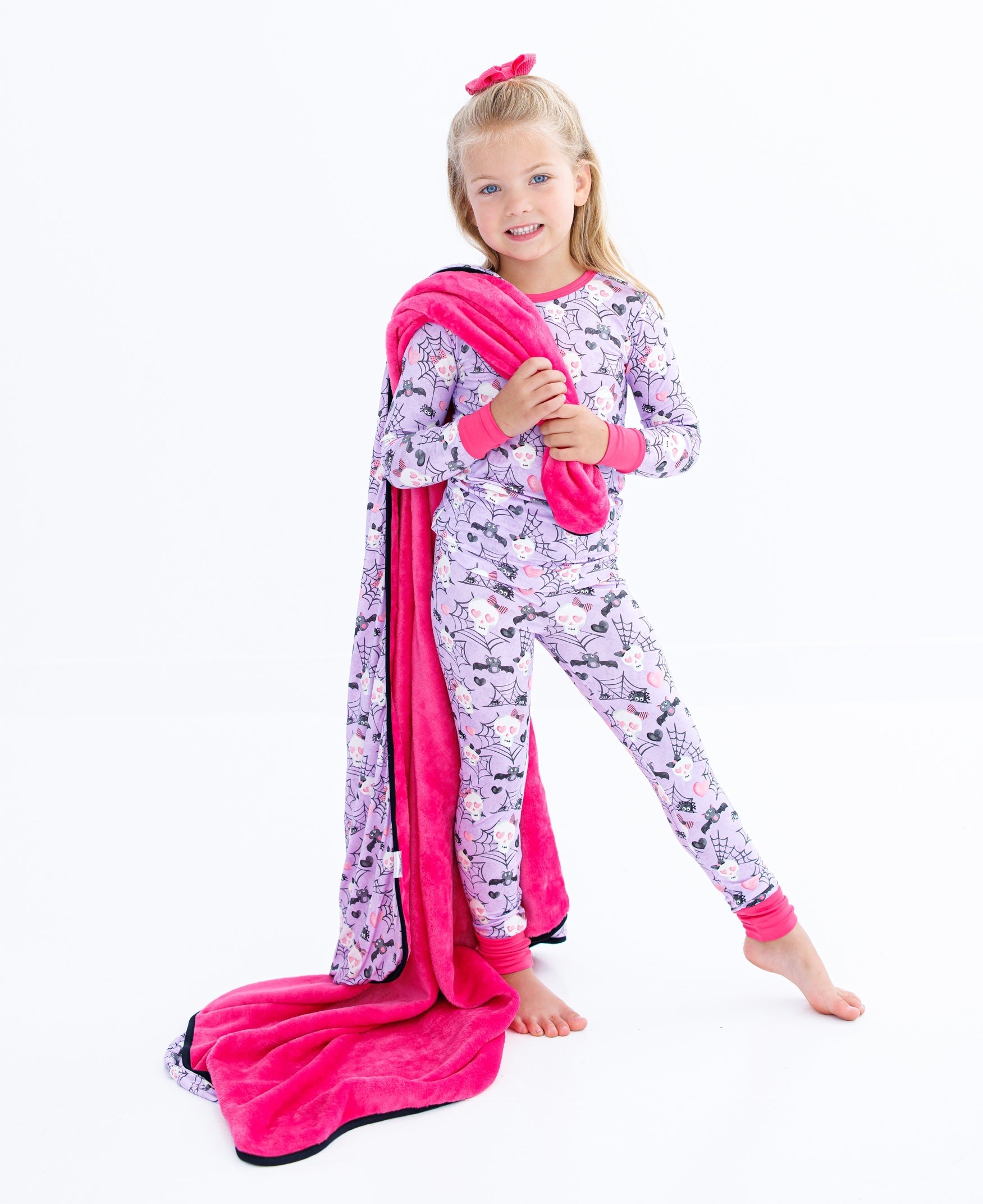 Carrie 2-piece Glow-in-the-dark Pajamas: Long