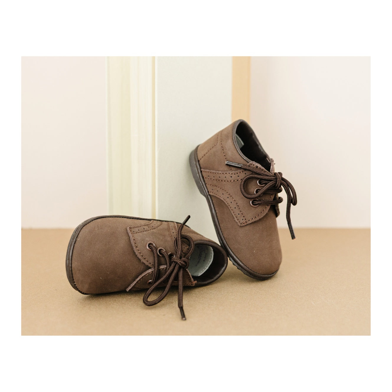 James Boy's Nubuck Leather Lace Up Shoe (baby)
