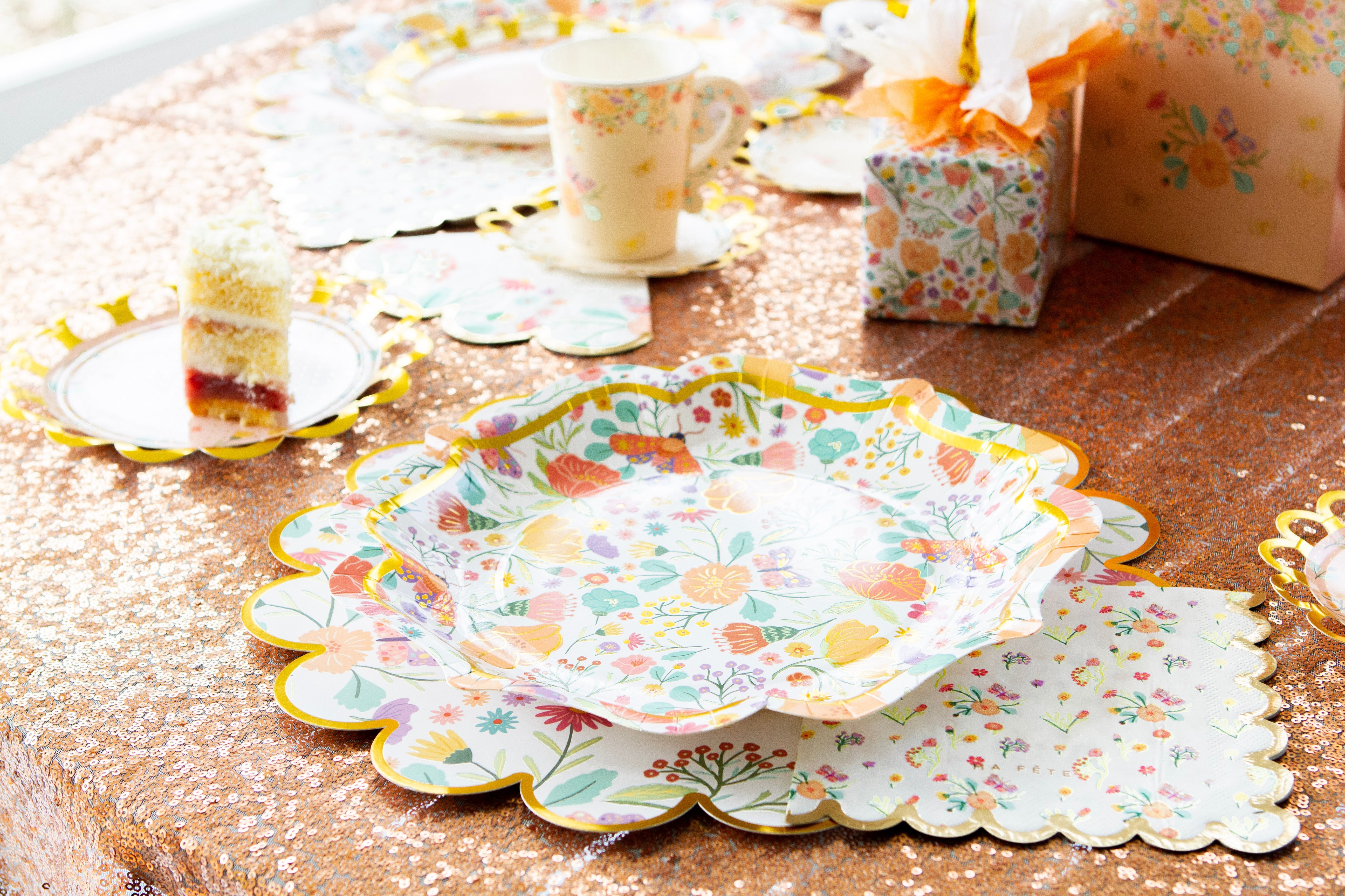 Tea Party Dinner Napkins (24)