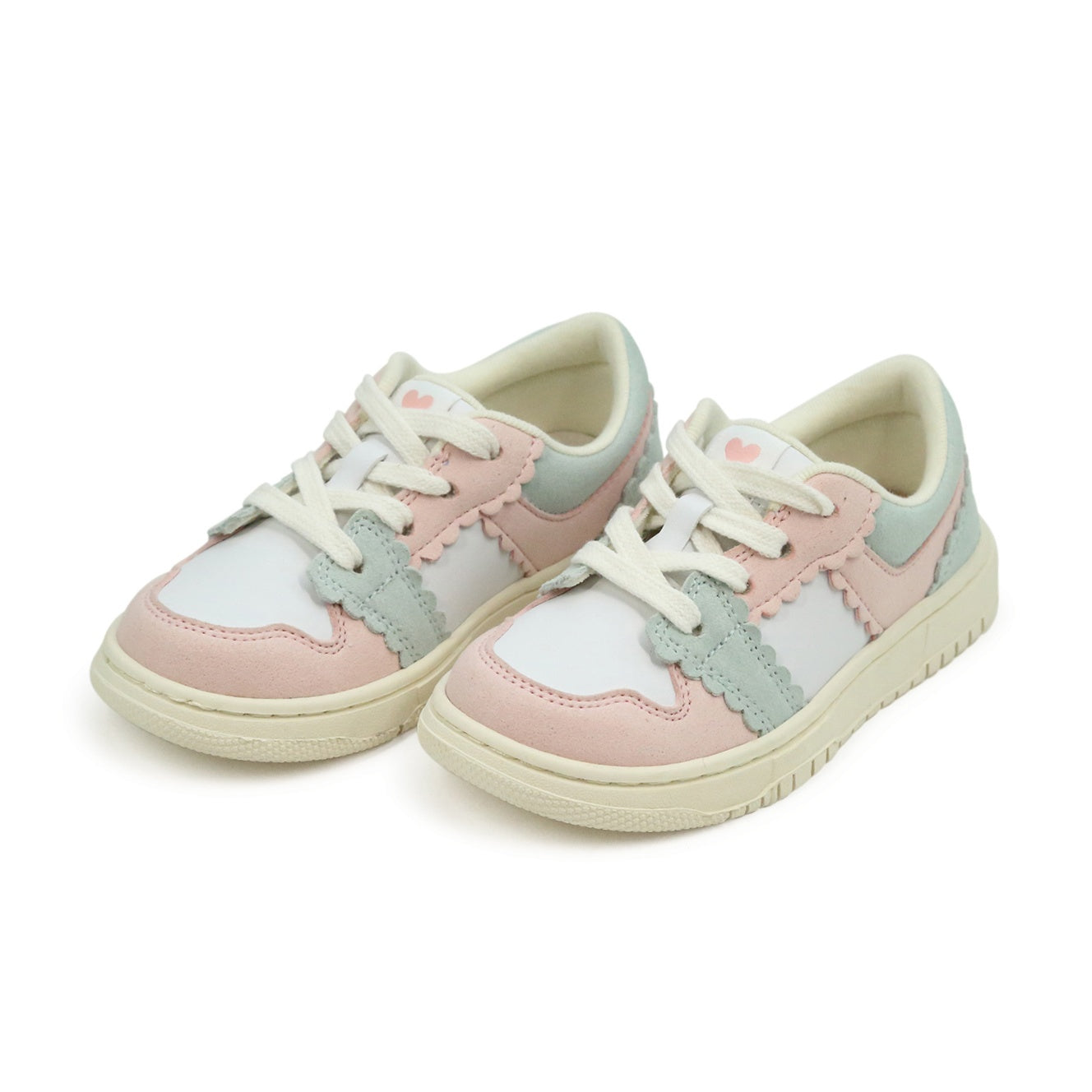 Erica Sweetheart Sneaker