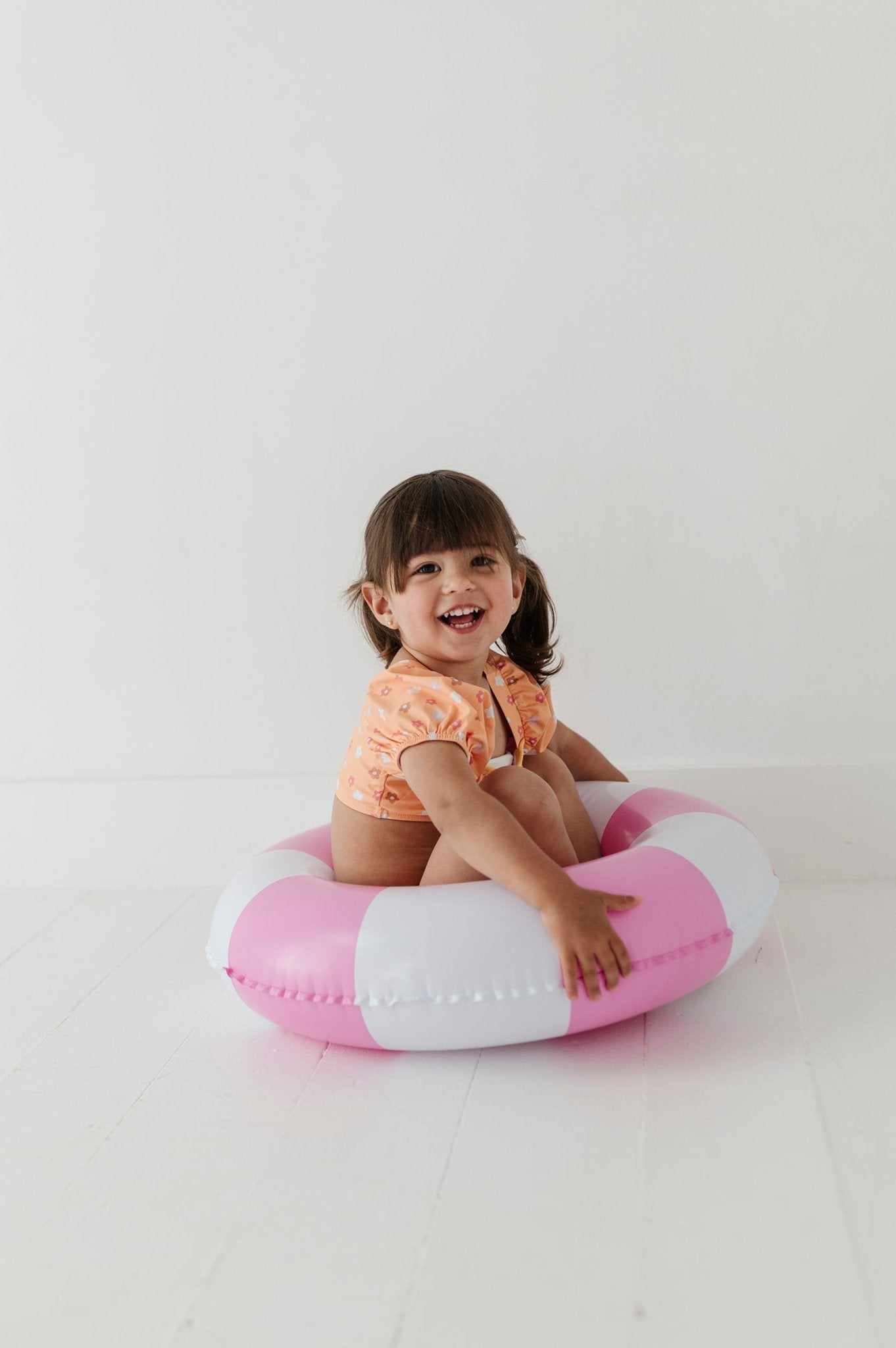 Girl's Puff Sleeve Swimsuit