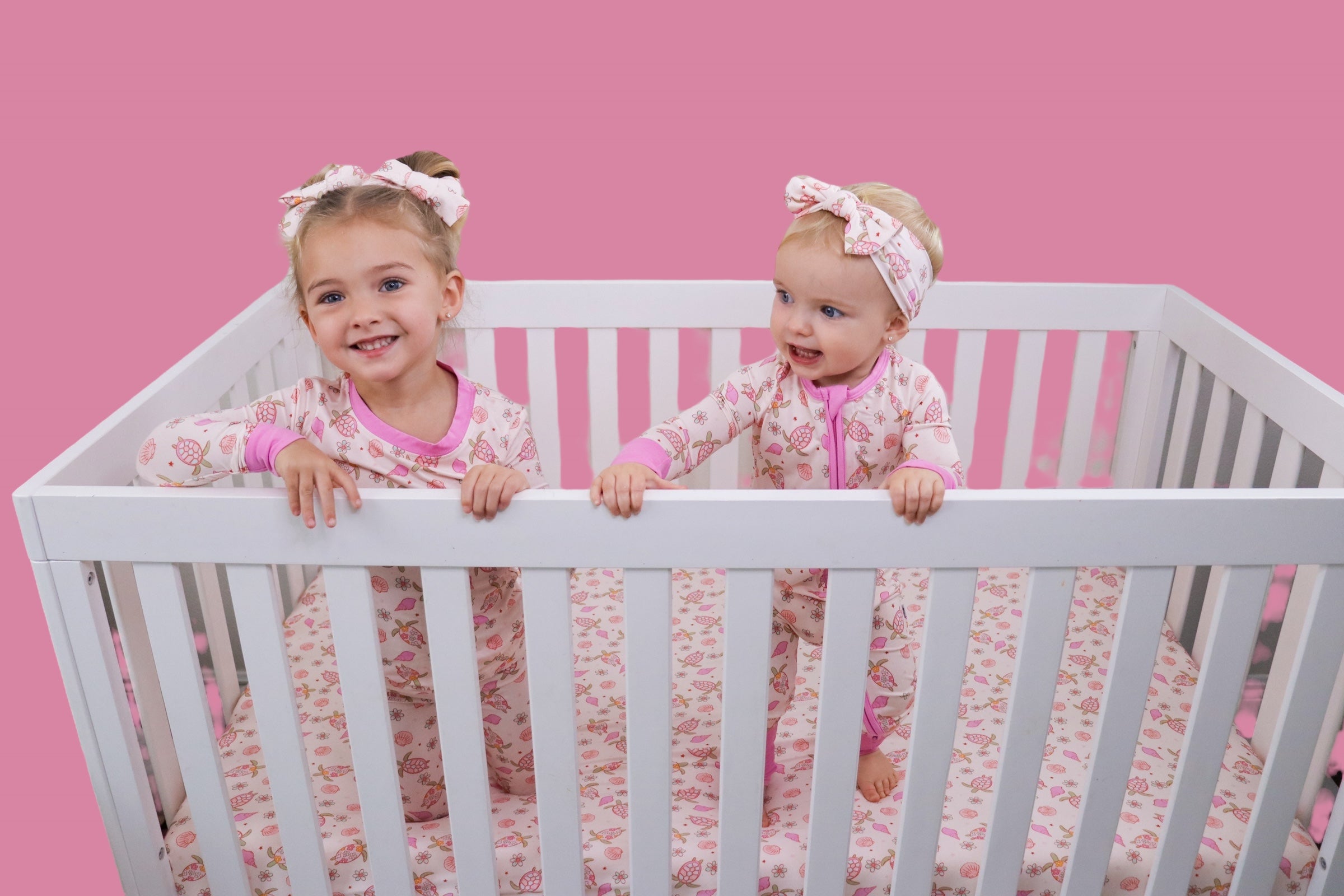 Exclusive Love Your Shell Dream Bow