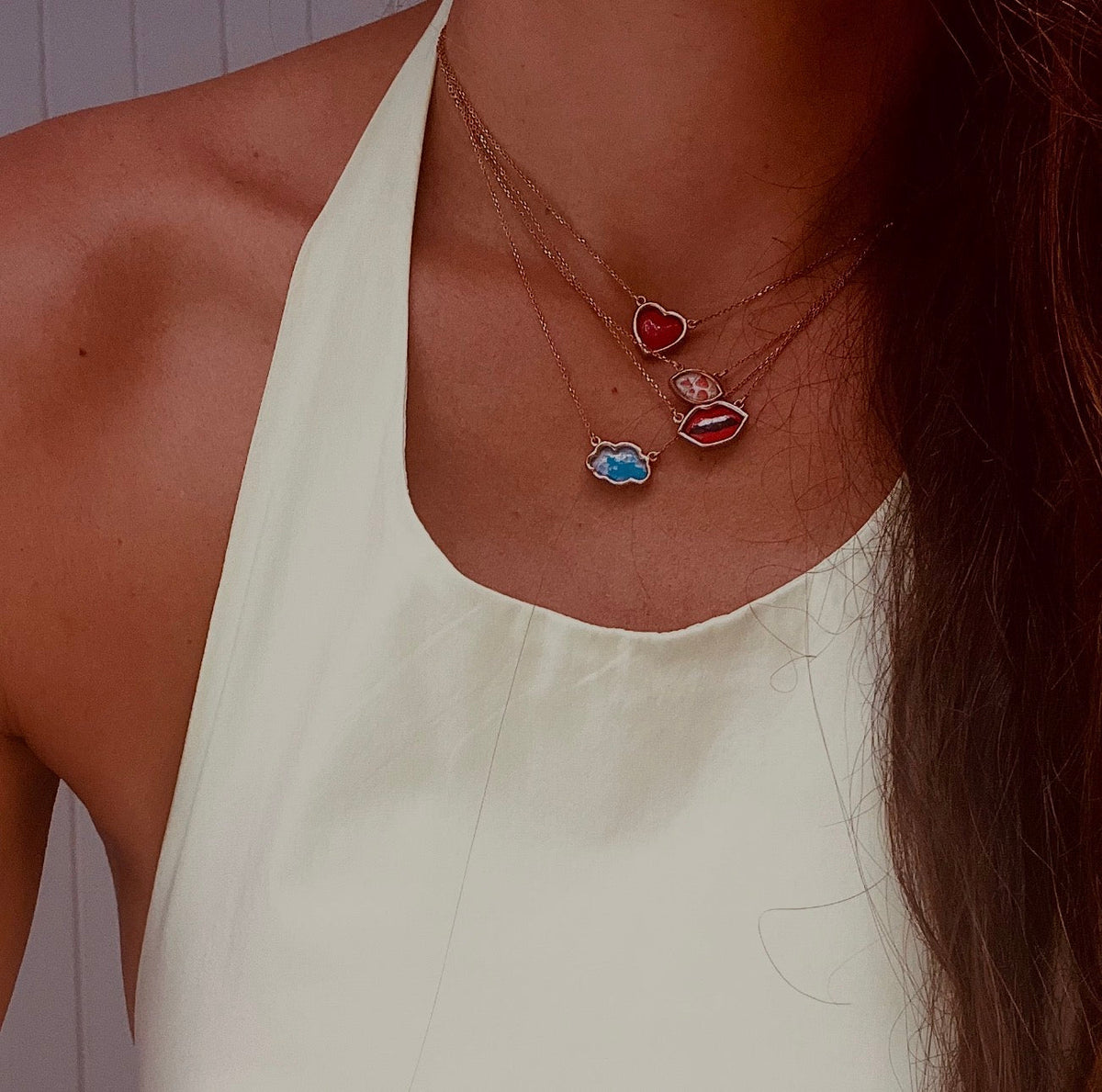 Kiss Necklace