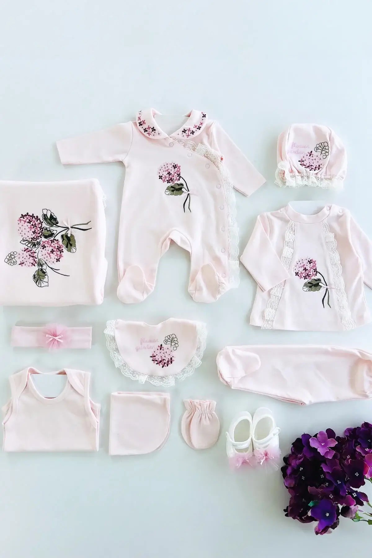 Bloom Floral Newborn Coming Home Set (11 Pcs)