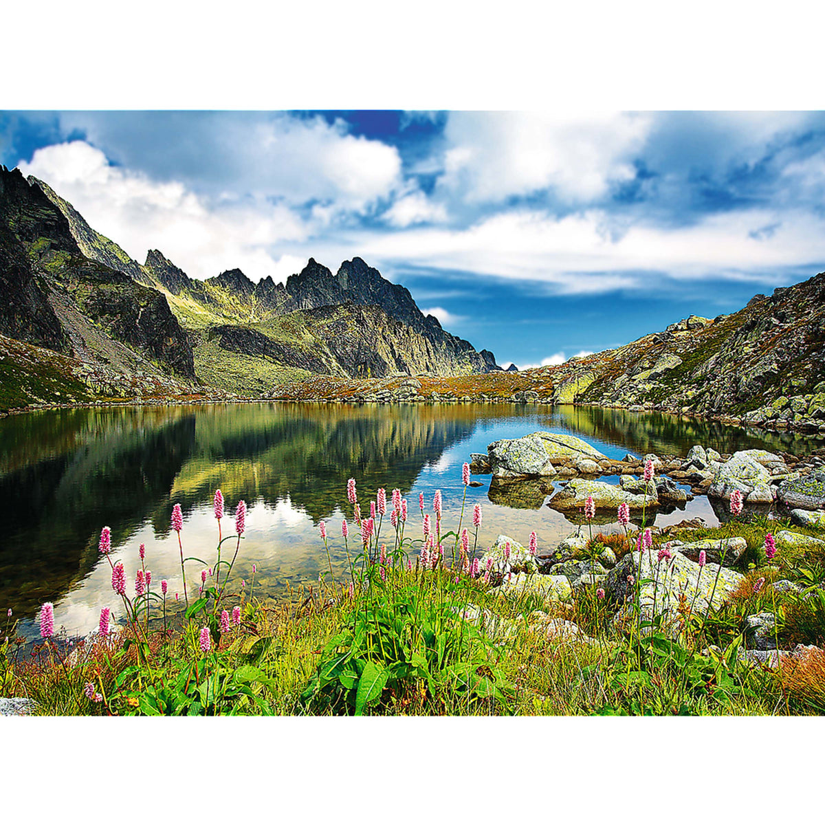 Red 3000 Piece Puzzle - Staroleniaski Pond, Tatras, Slovakia / Wodarczyk