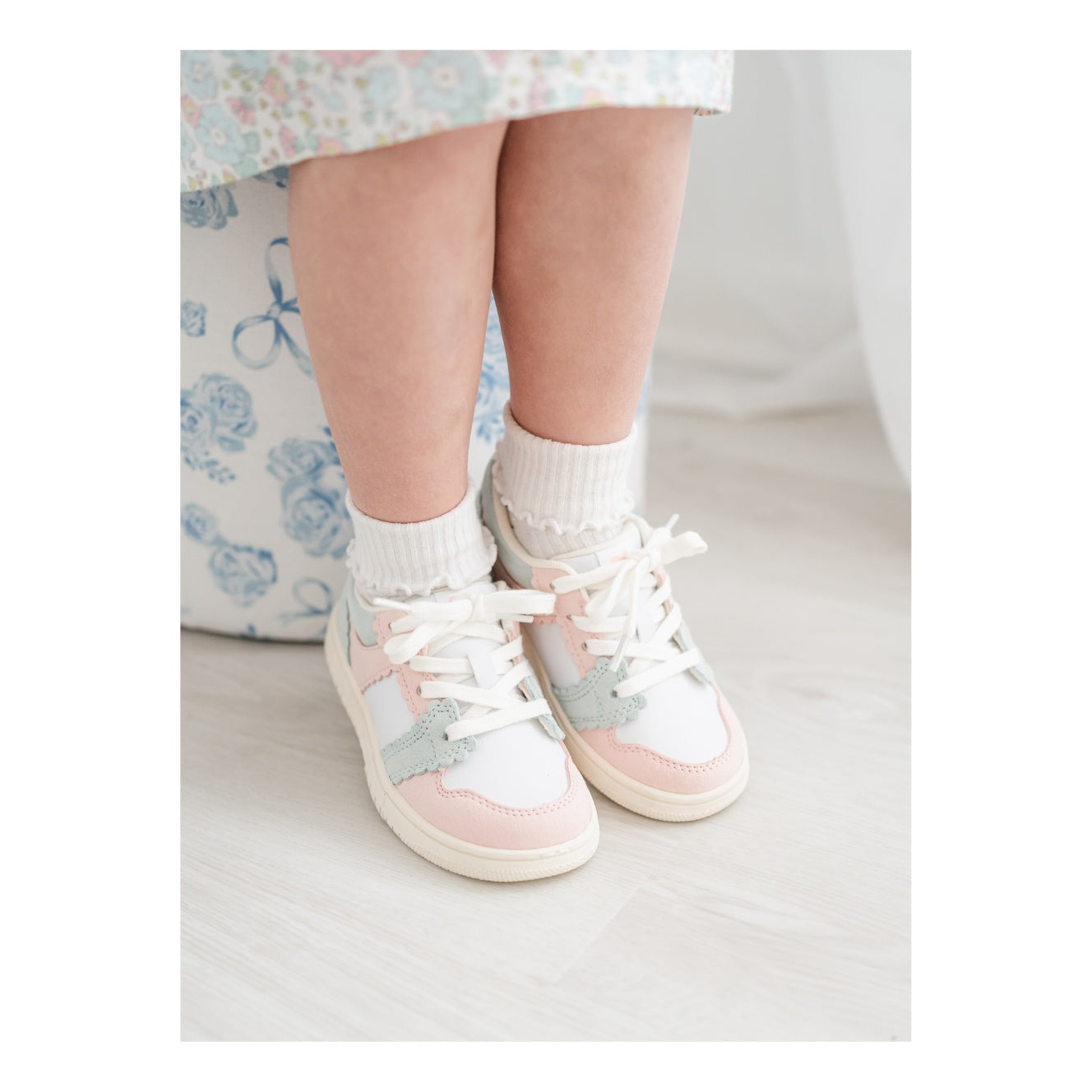 Erica Sweetheart Sneaker