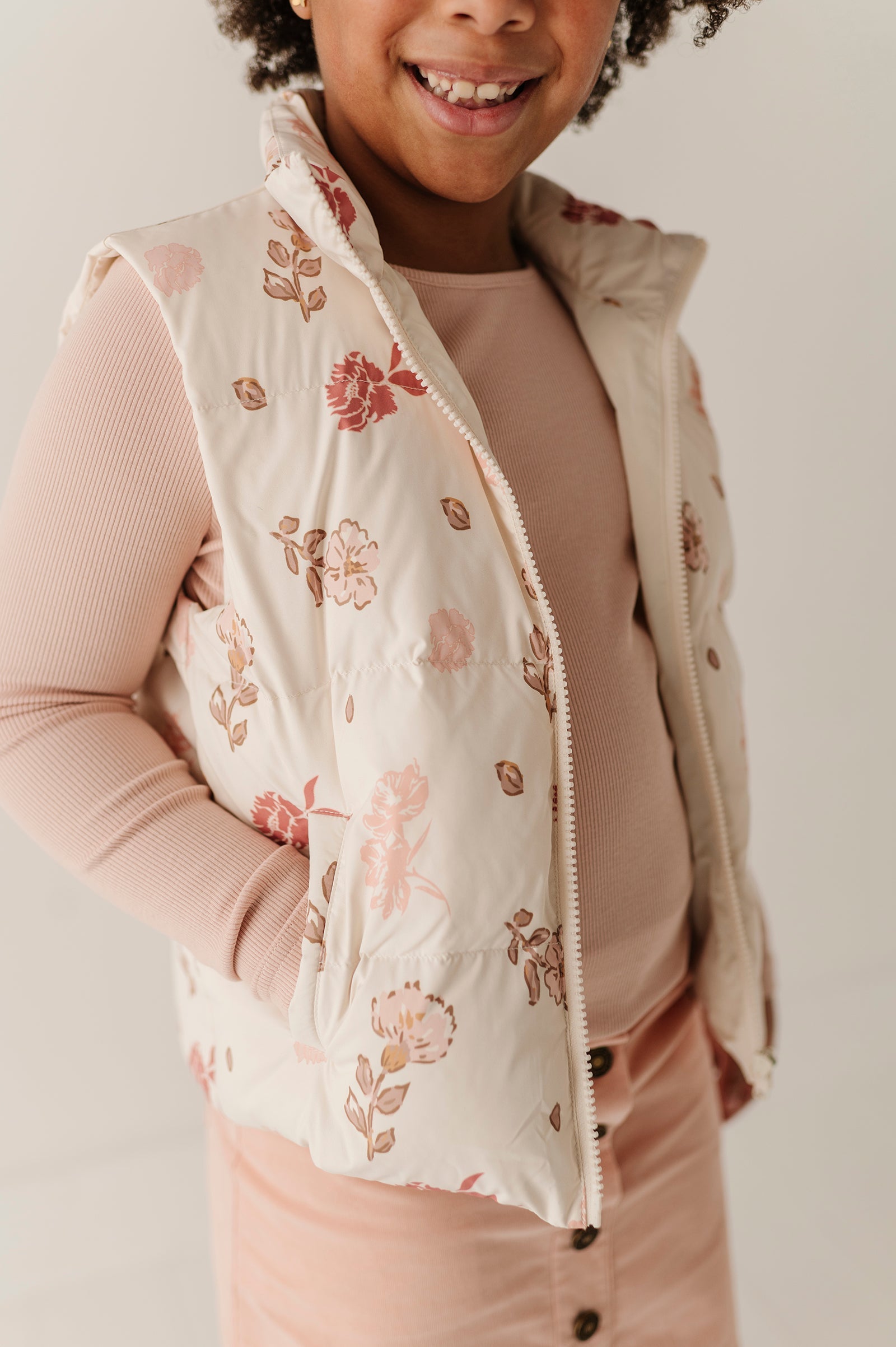 Girls Boho Puffer Vest In Yara Floral