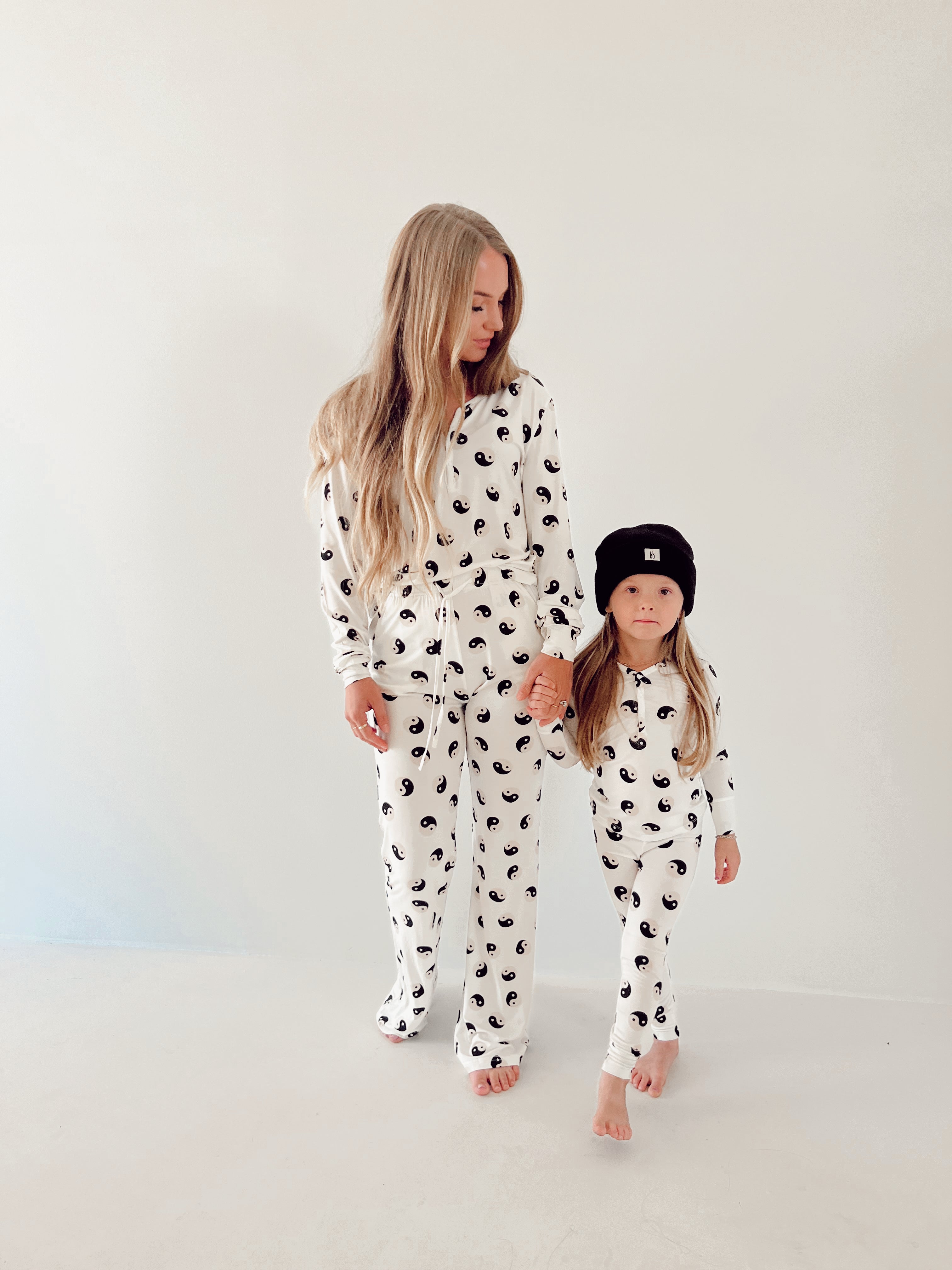 Women's Bamboo Pajama | Black & White Yin Yang